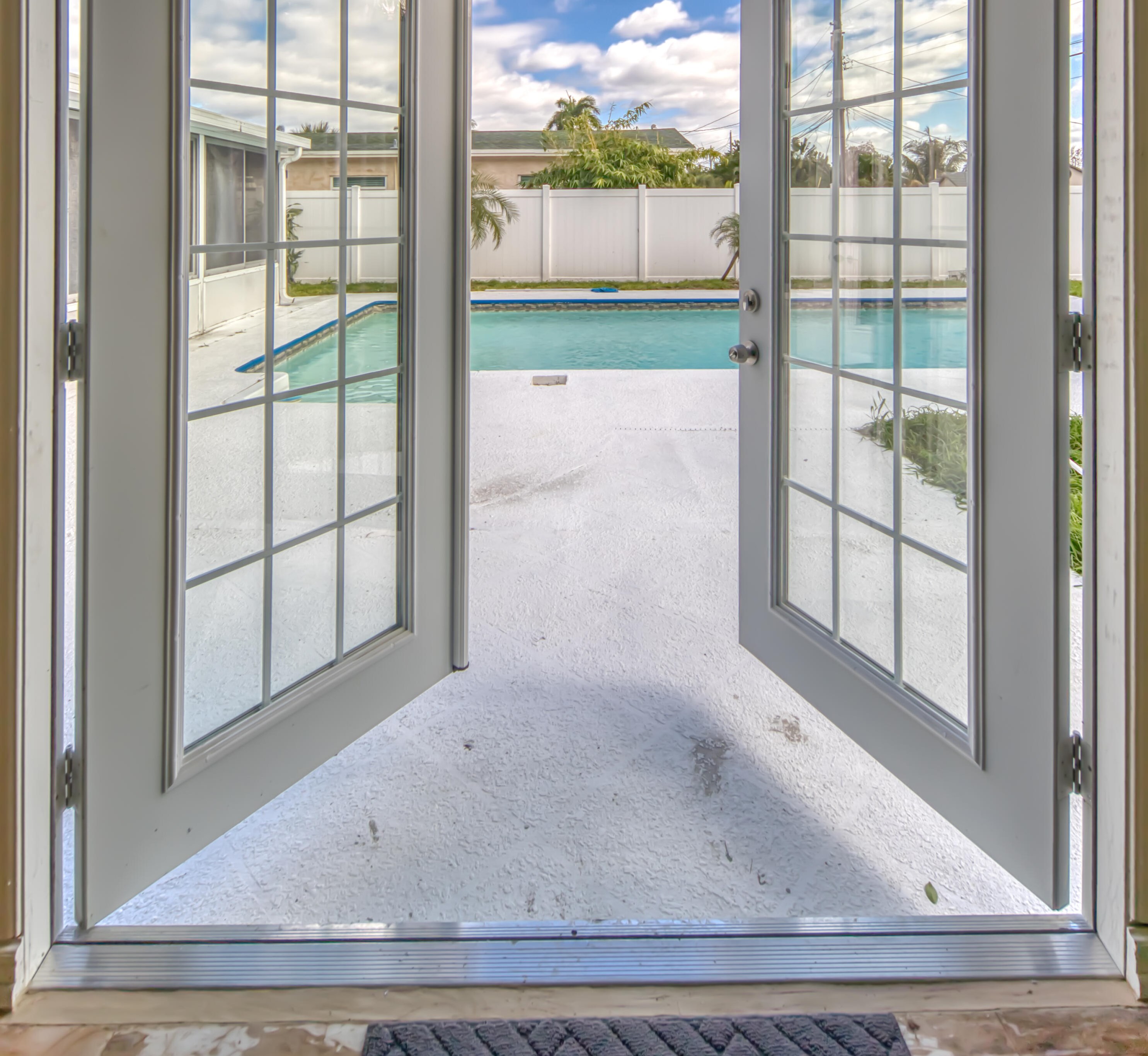 1931 Moor Dr, Lake Worth FL  33461-5722 exterior