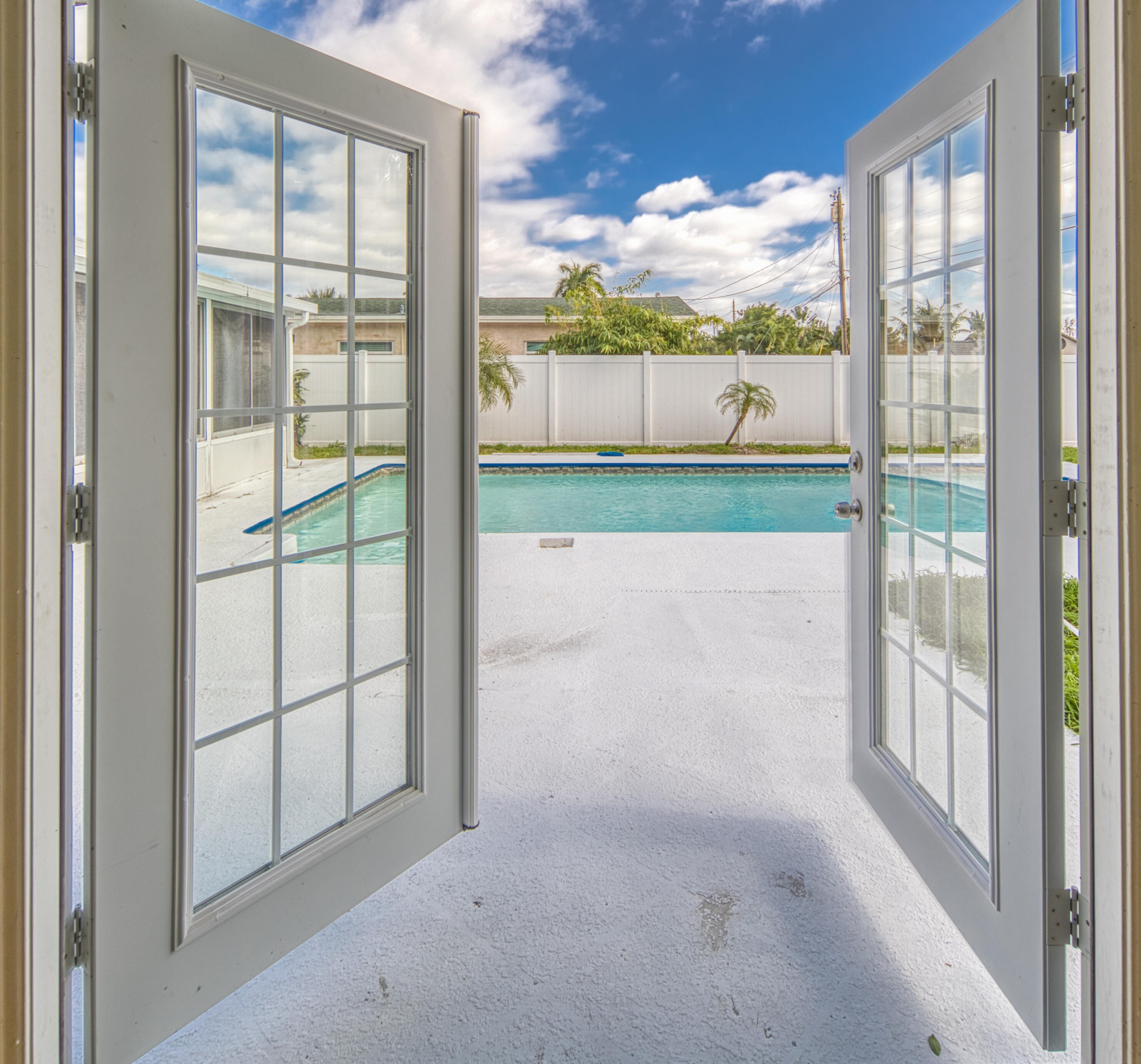 1931 Moor Dr, Lake Worth FL  33461-5722 exterior