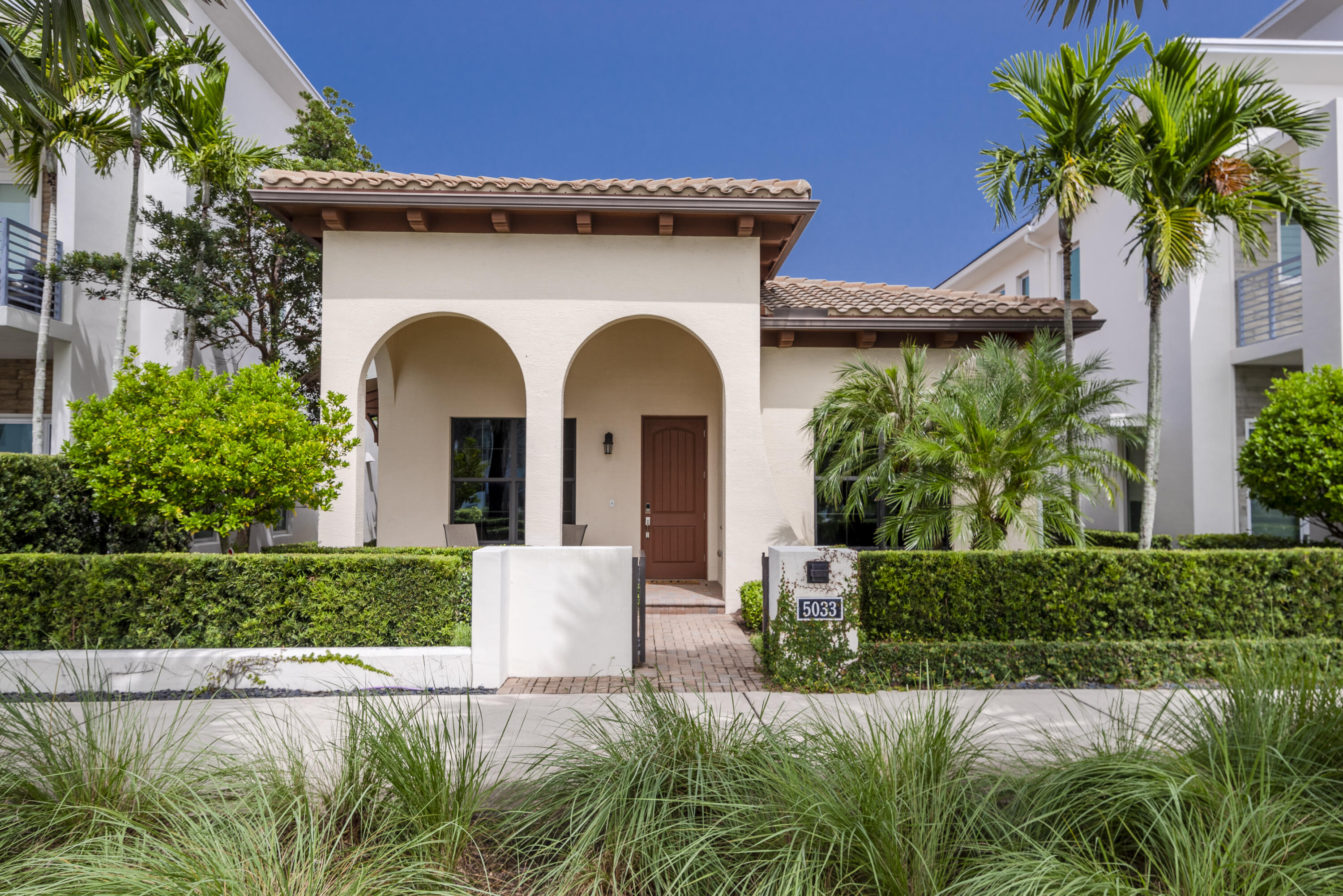 5033 Grandiflora Rd, Palm Beach Gardens, FL 33418 MLS RX10926221