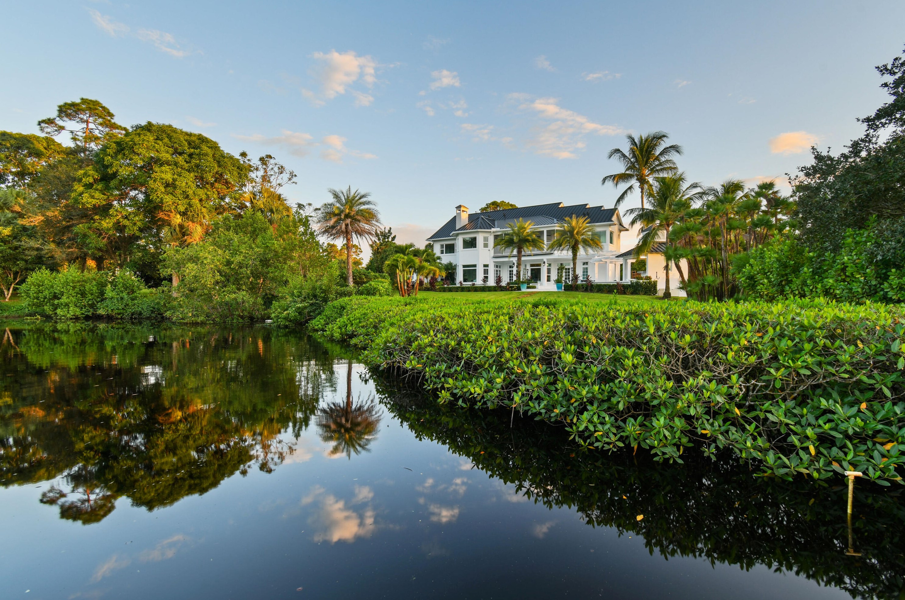 8319 Rivers Edge St, Jupiter FL  33458-1030 exterior