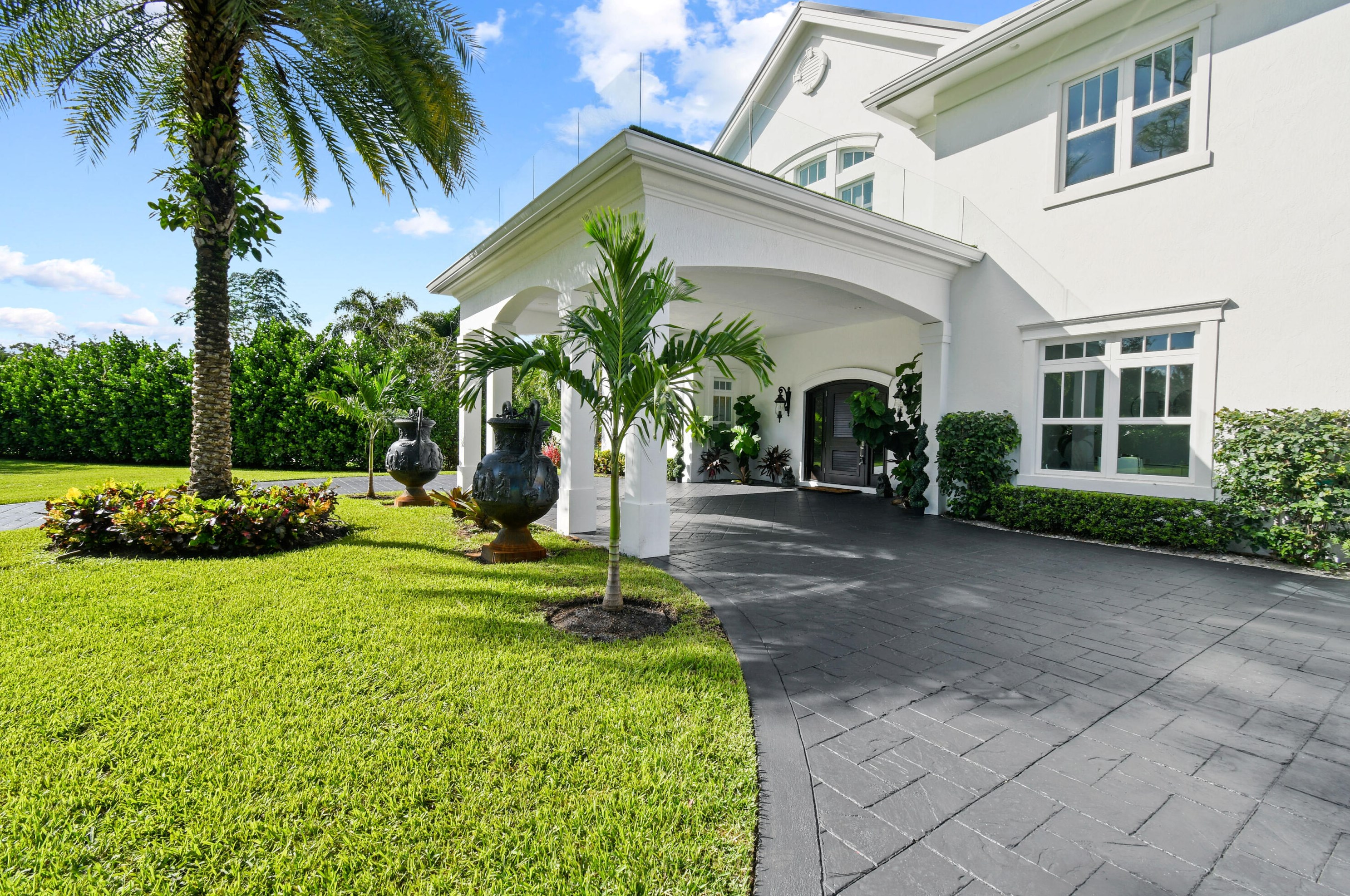 8319 Rivers Edge St, Jupiter FL  33458-1030 exterior