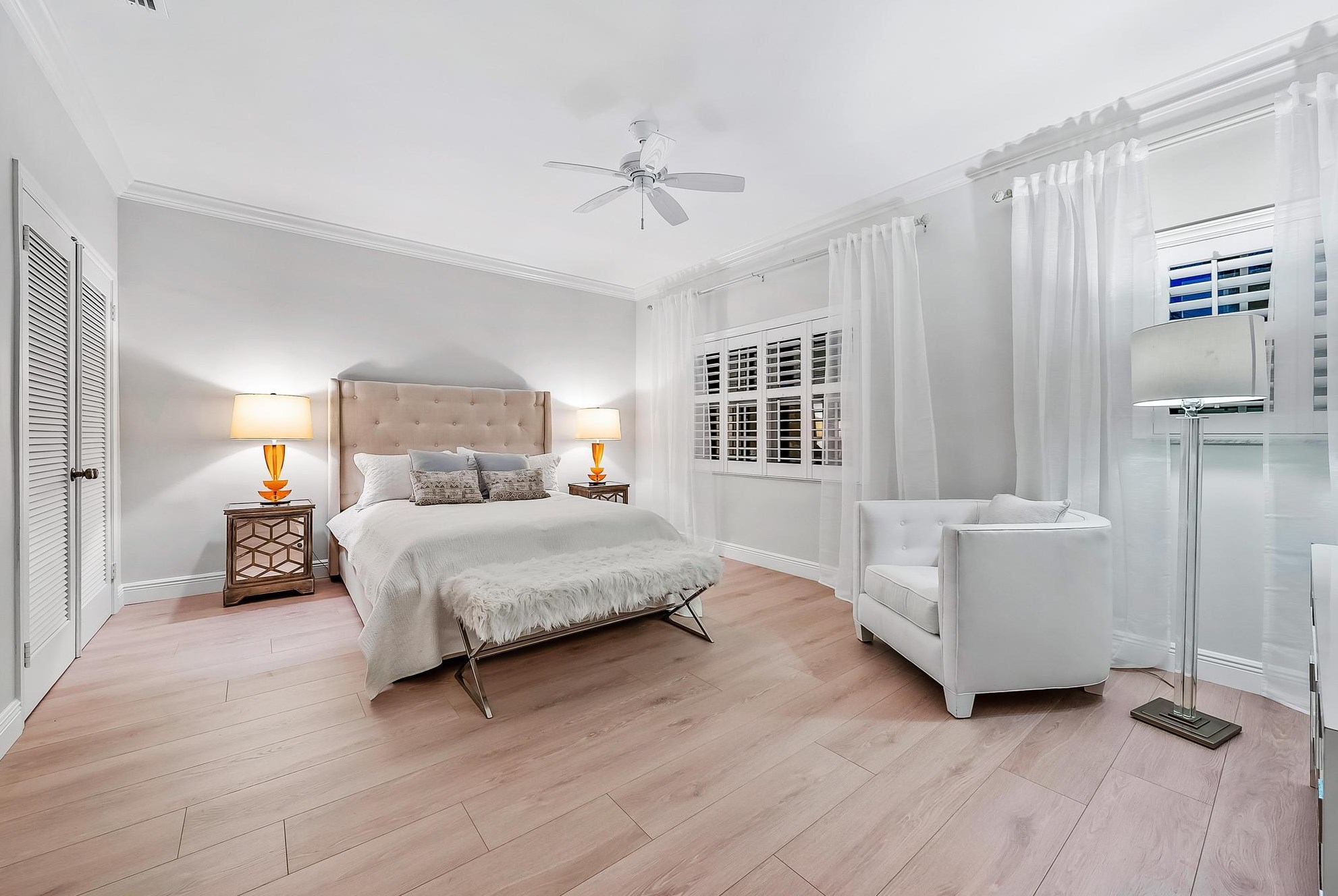 992 Atlantic Dr, Lake Worth FL  33462-4763 exterior