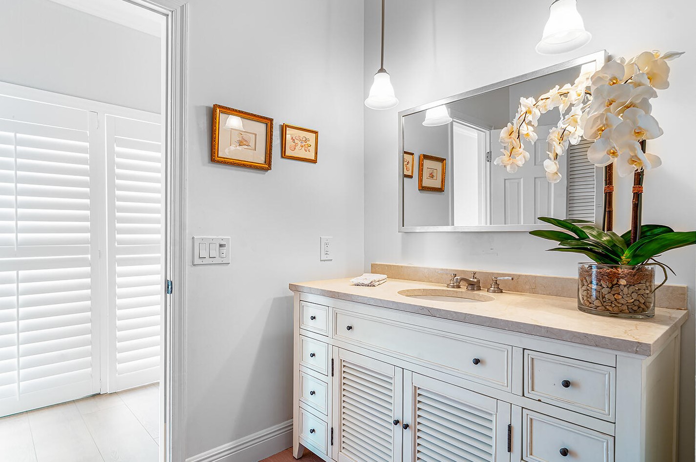 992 Atlantic Dr, Lake Worth FL  33462-4763 exterior