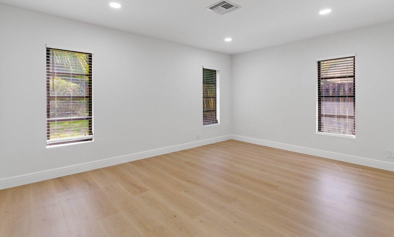 2520 4th St, Boynton Beach FL  33426-8749 exterior