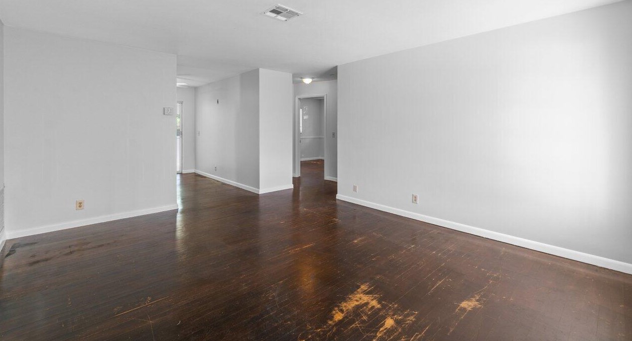 619 Bloxham St, Lake Worth FL  33462-3133 exterior