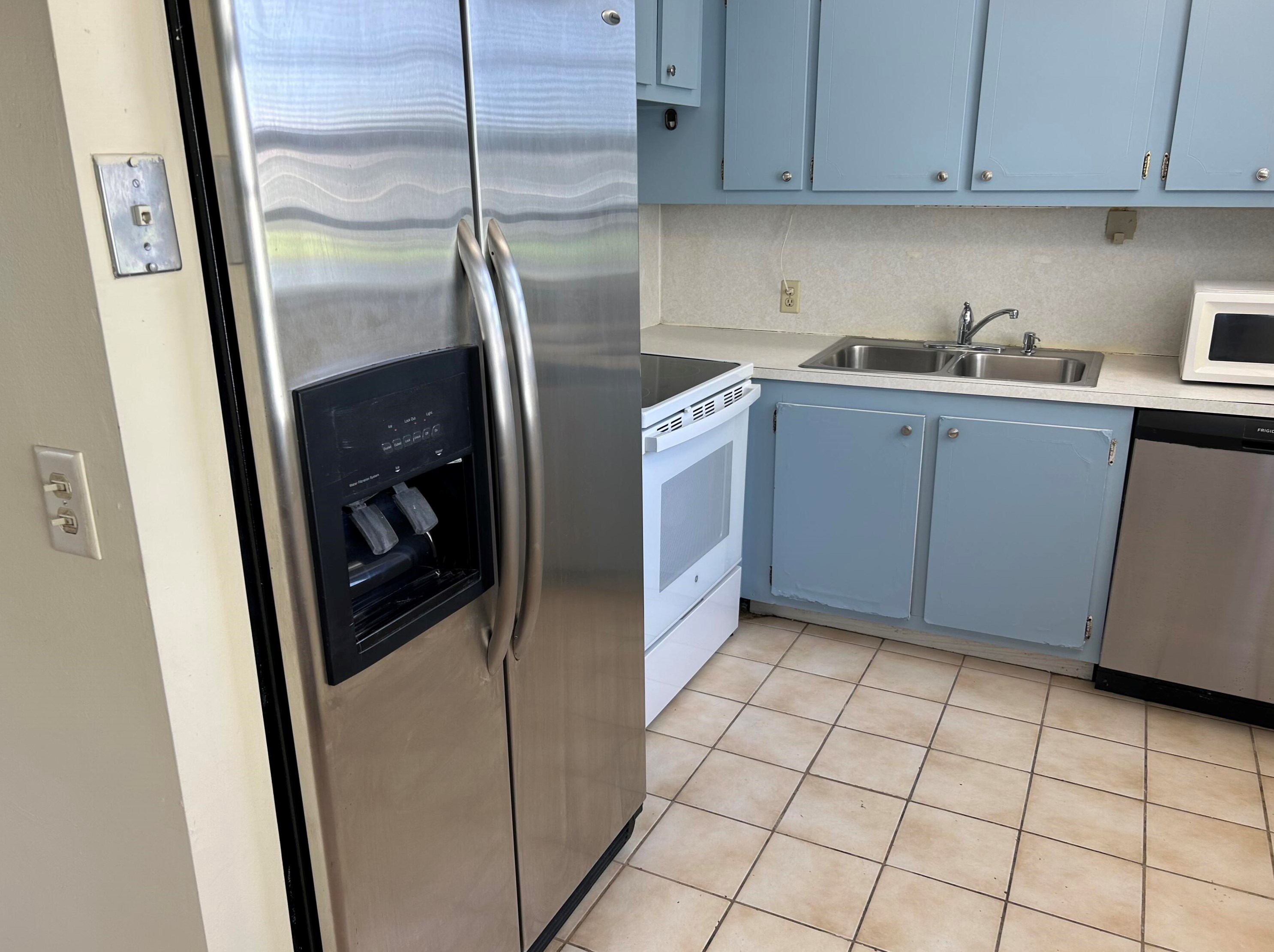 186 Dorset, Boca Raton FL  33434-3014 exterior