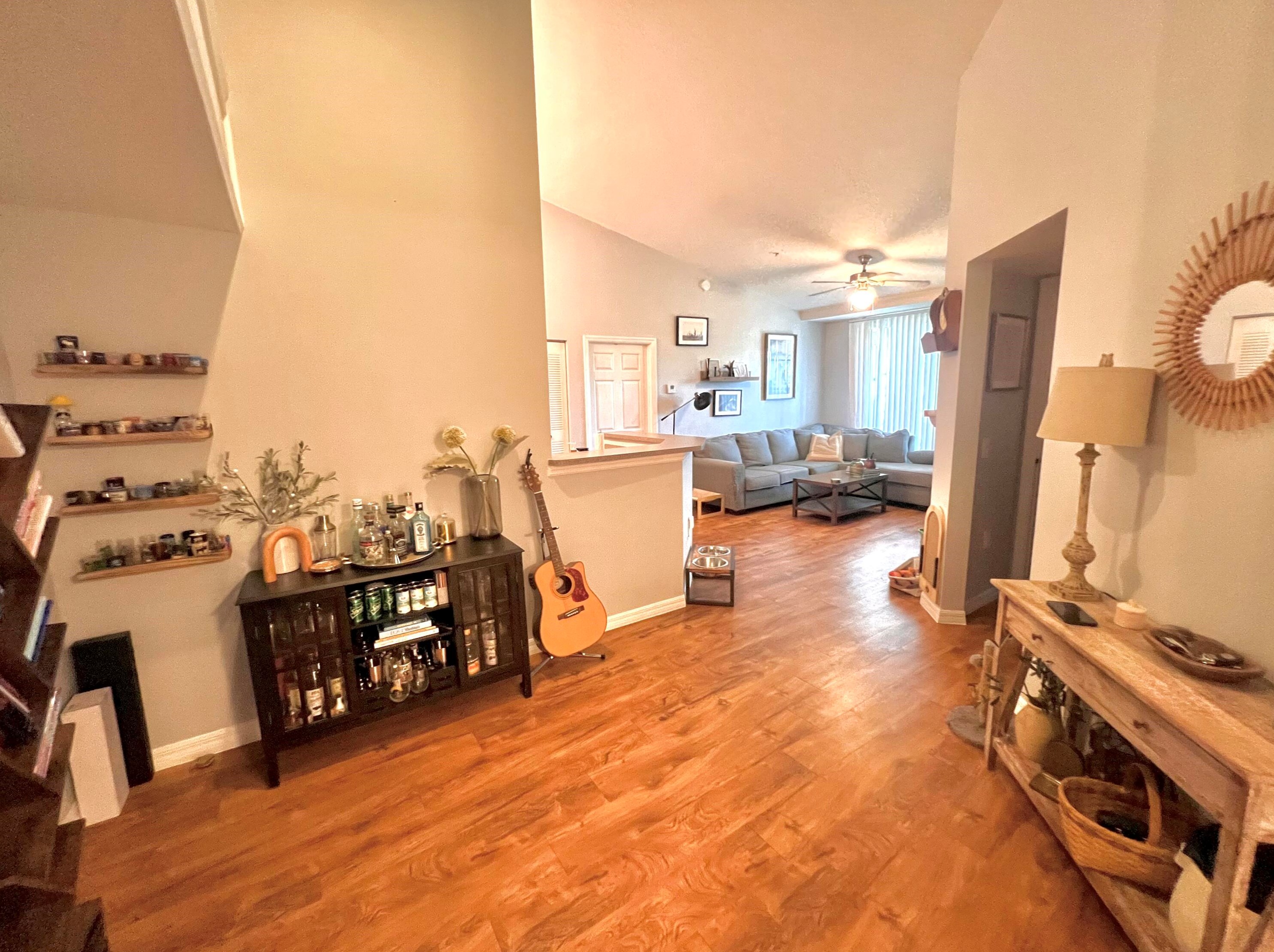 419 Villa Cir, Boynton Beach FL  33435-8911 exterior