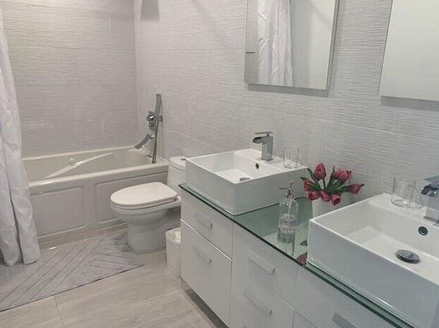 4651 97 Ct, Miami FL 33178-1976 exterior