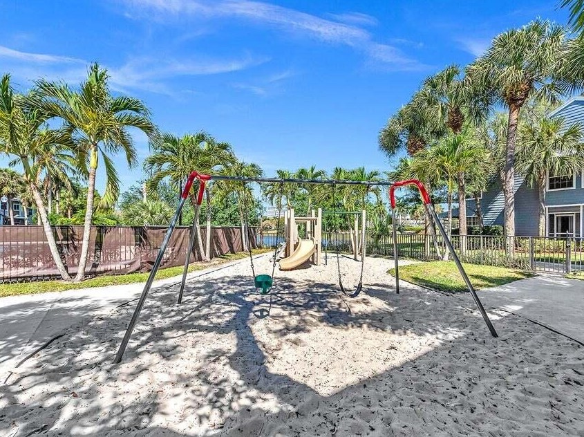 5091 Coronado Rdg, Boca Raton FL 33486-1444 exterior