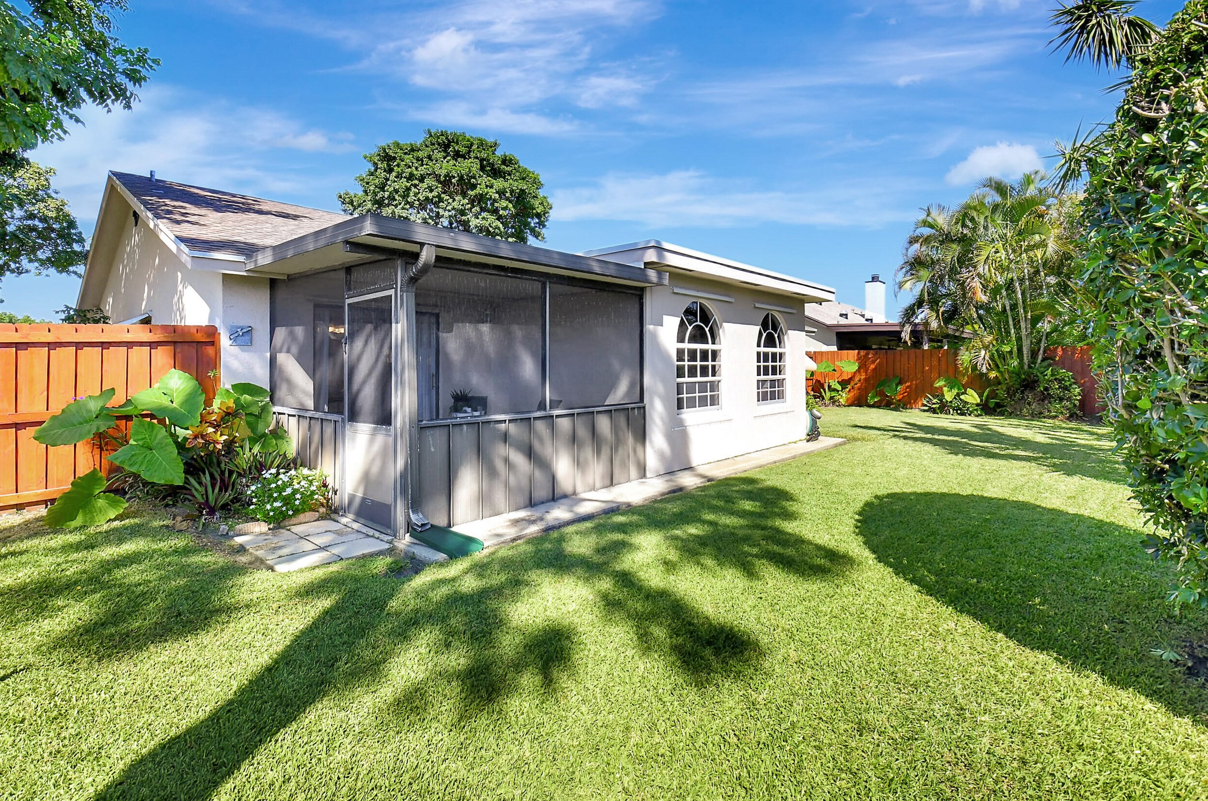 4713 Tortoise Shell Dr, Boca Raton FL  33487-2146 exterior