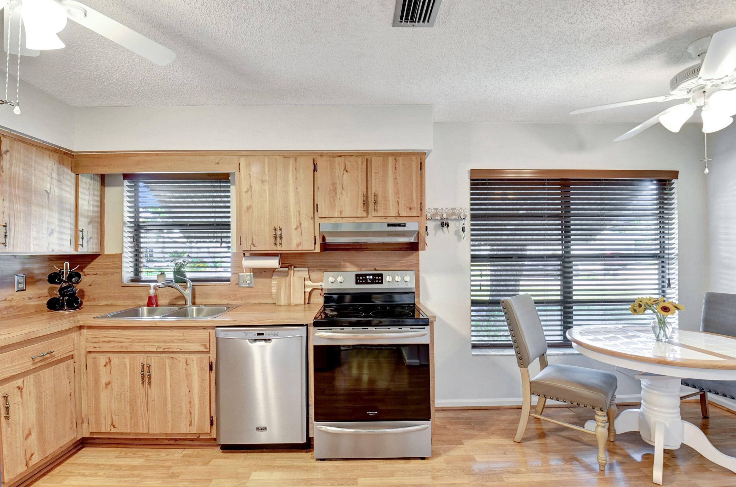 4713 Tortoise Shell Dr, Boca Raton FL  33487-2146 exterior