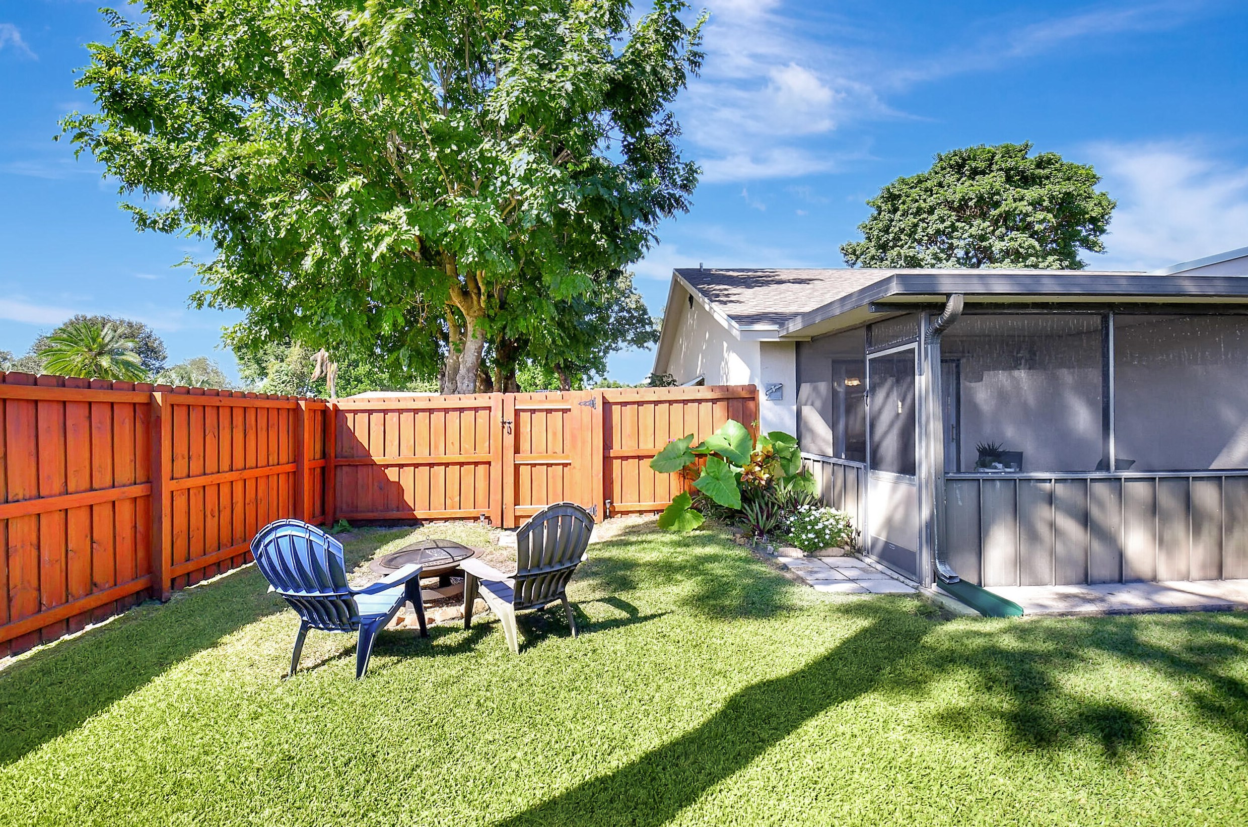 4713 Tortoise Shell Dr, Boca Raton FL  33487-2146 exterior