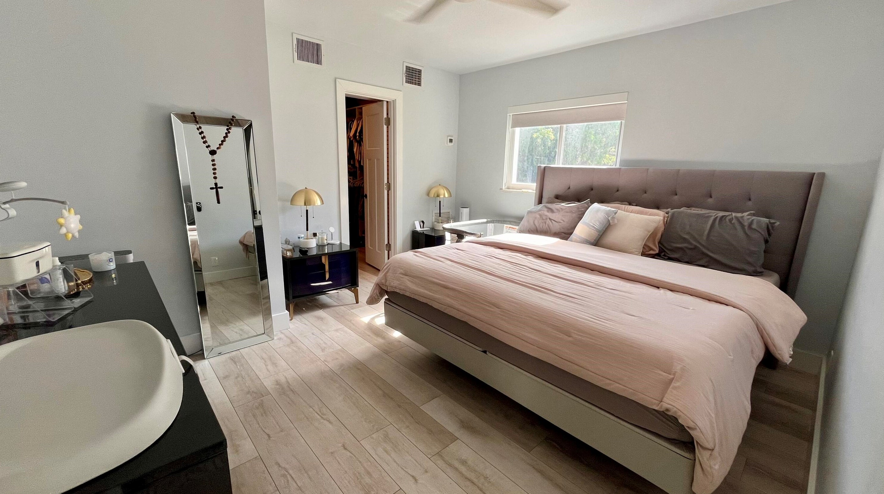 1636 Jackson St, Hollywood FL  33020-5110 exterior