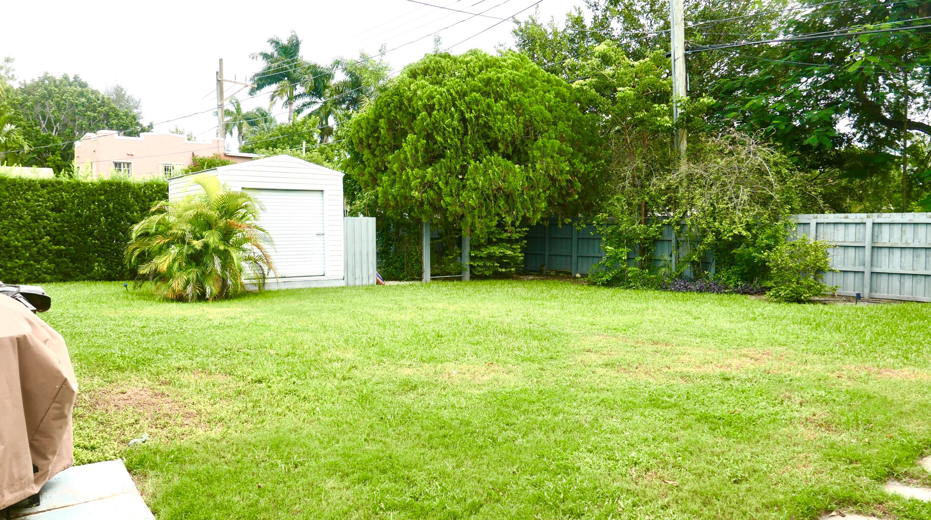 1636 Jackson St, Hollywood FL  33020-5110 exterior