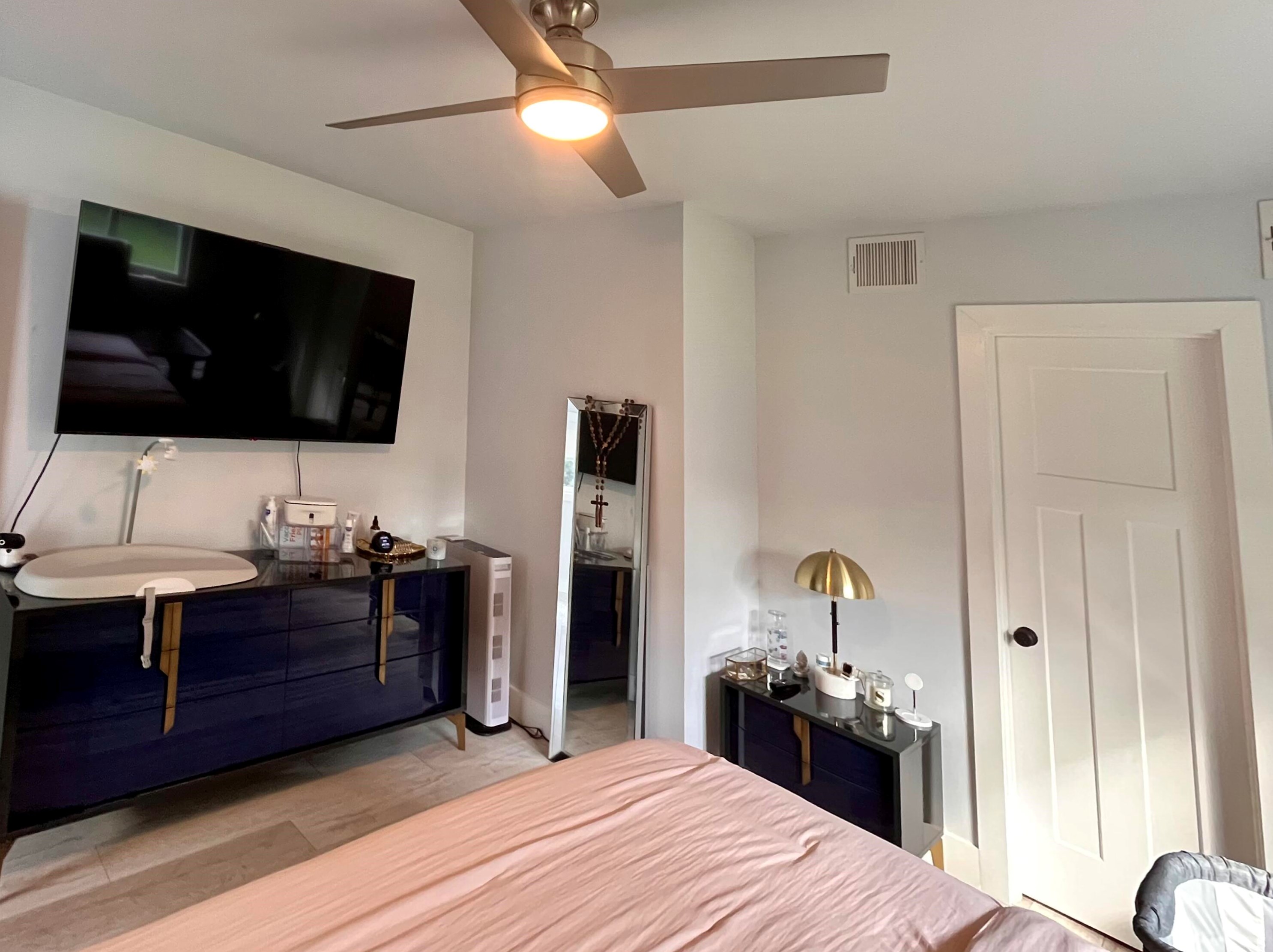 1636 Jackson St, Hollywood FL  33020-5110 exterior