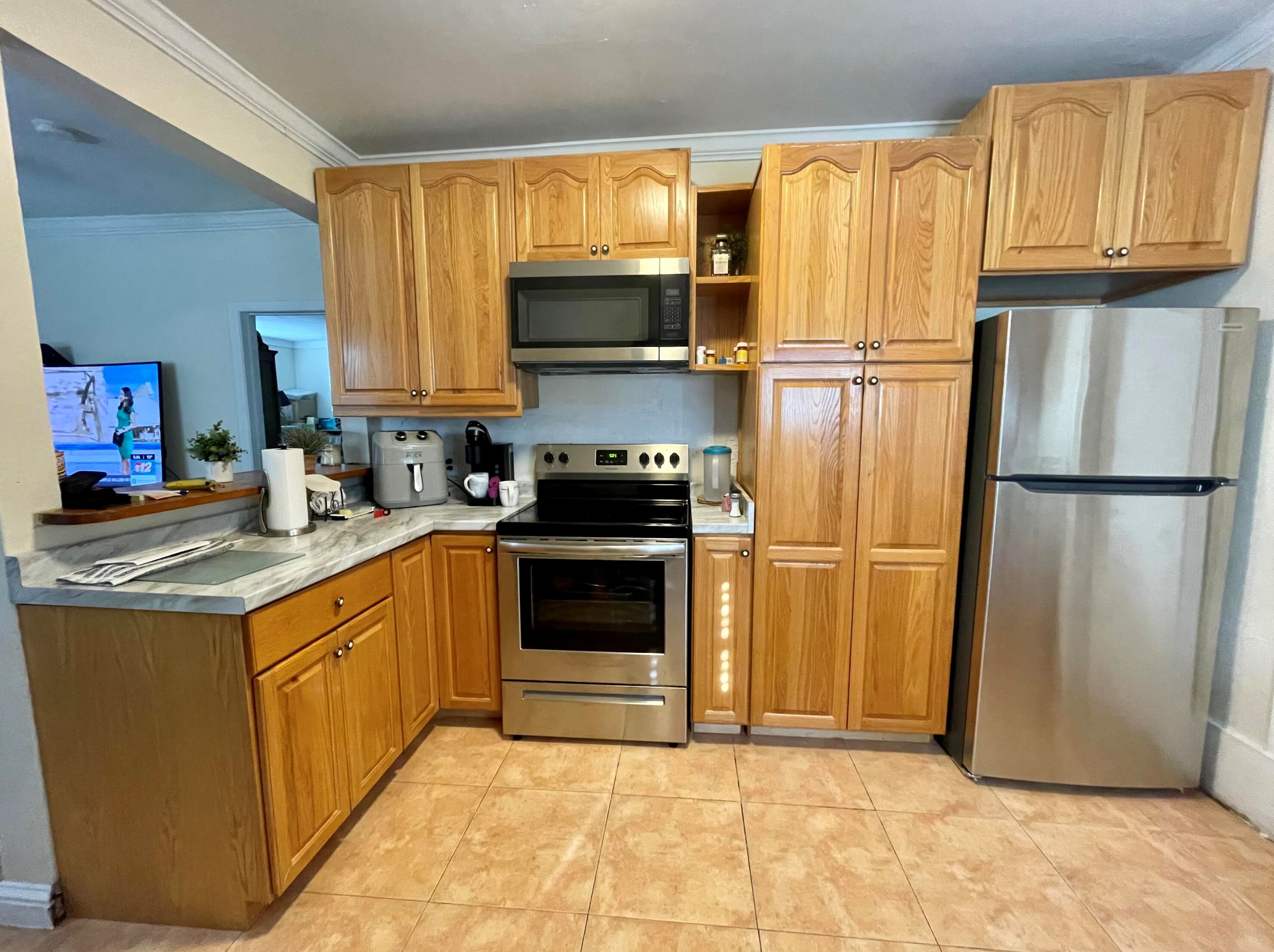 101 D St, Lake Worth FL 33460-2055 exterior