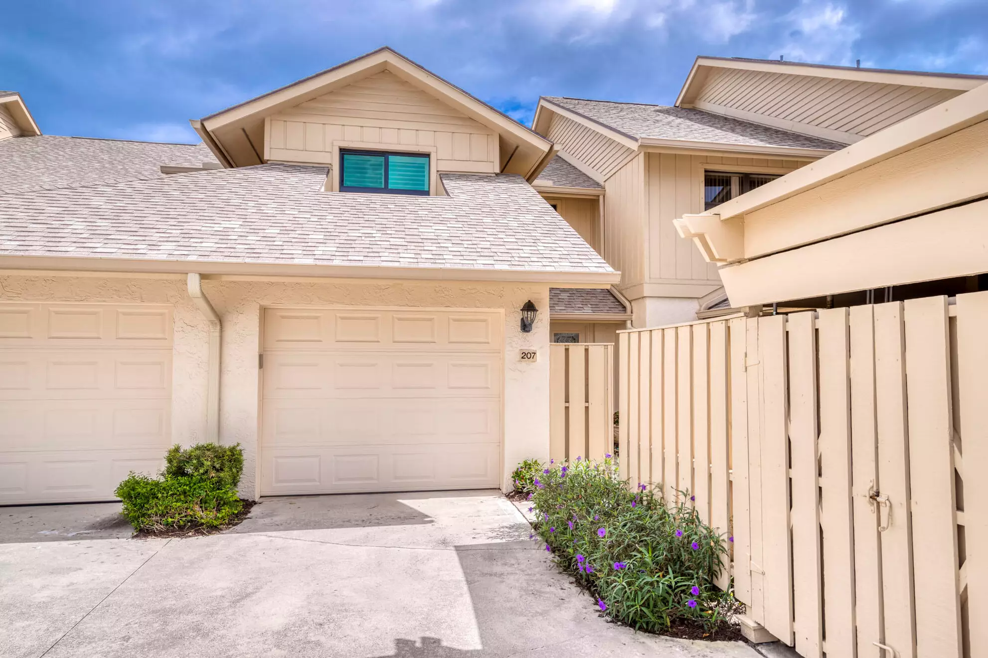 17165 Waterbend Dr, Jupiter FL  33477-5849 exterior