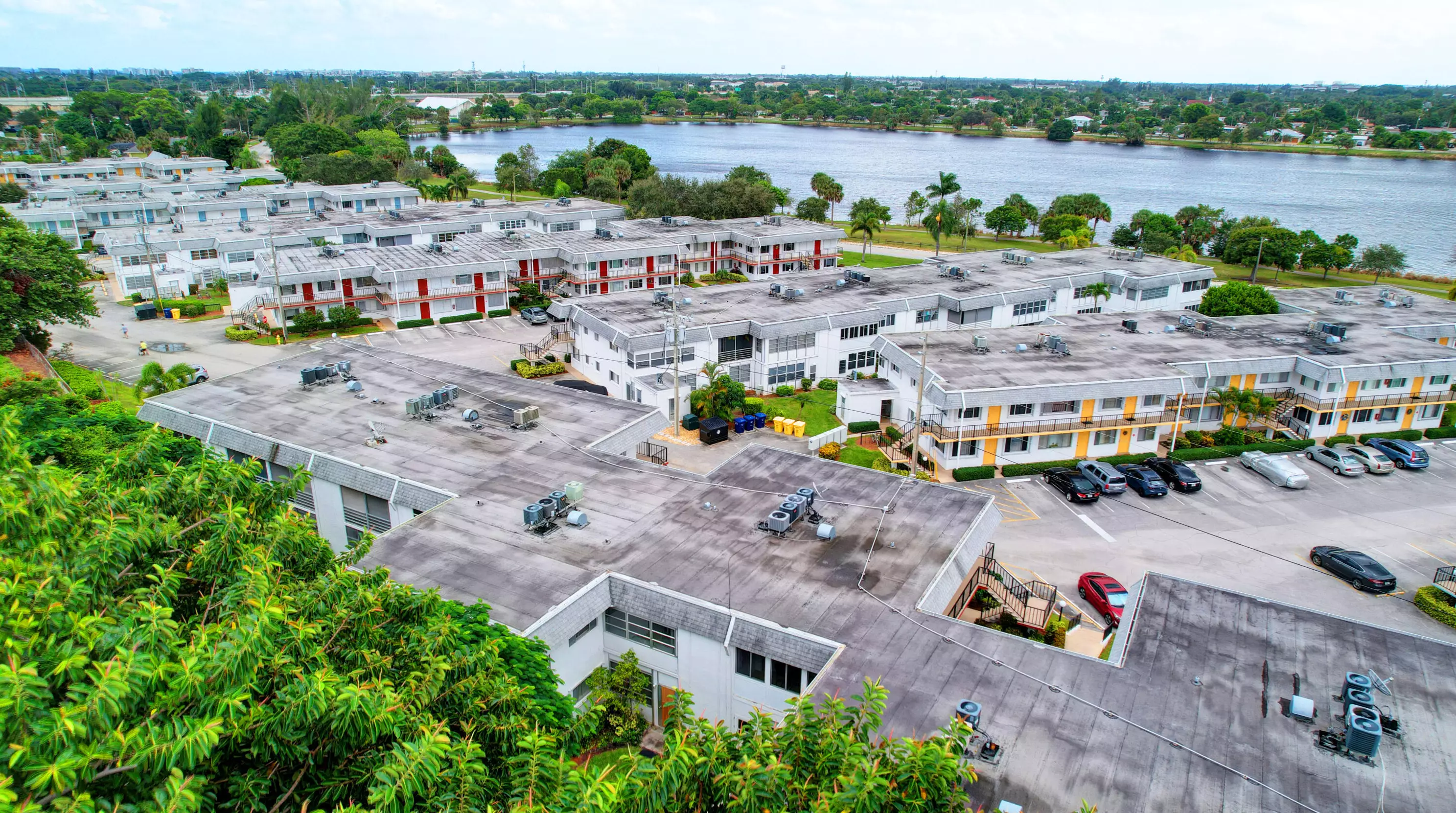 3120 Cynthia Ln, Lake Worth FL  33461-5821 exterior