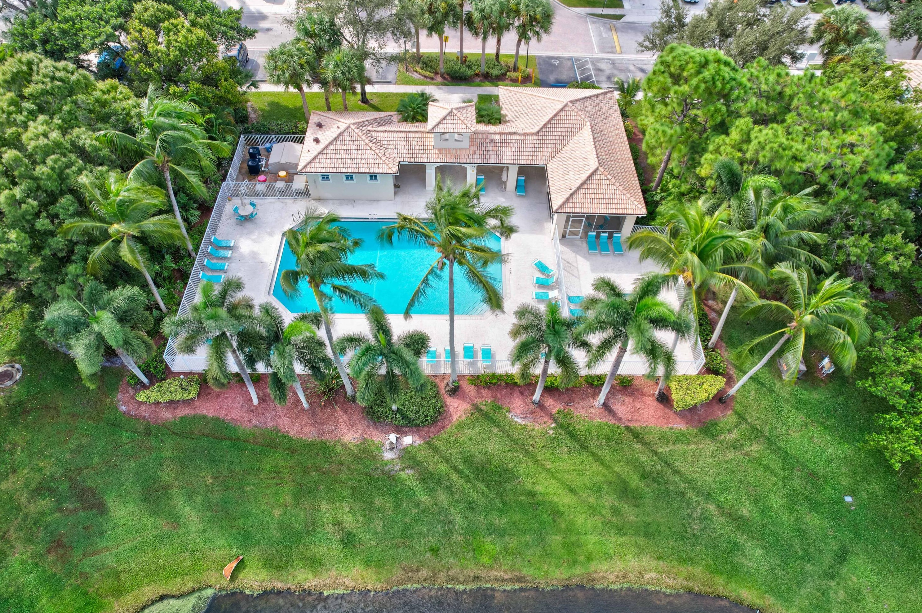 107 Wooden Mill Ter, Jupiter FL  33458-5553 exterior