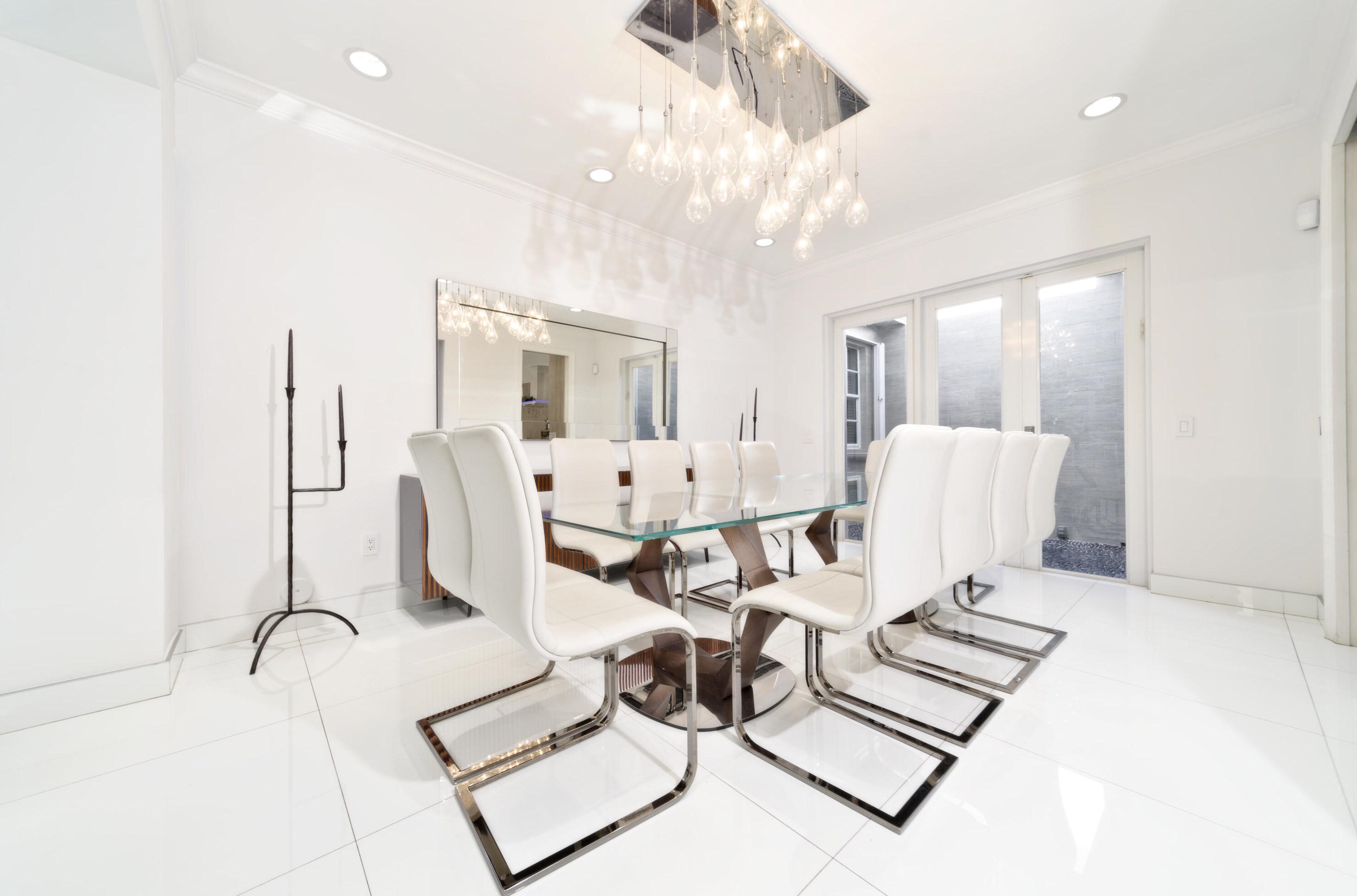 19435 39 Ave, Miami FL  33160-2273 exterior