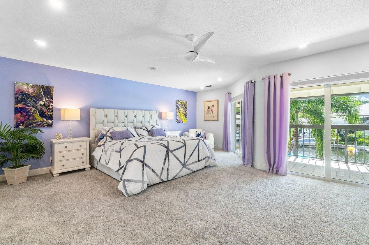 606 Boca Marina Ct, Boca Raton FL  33487-5204 exterior