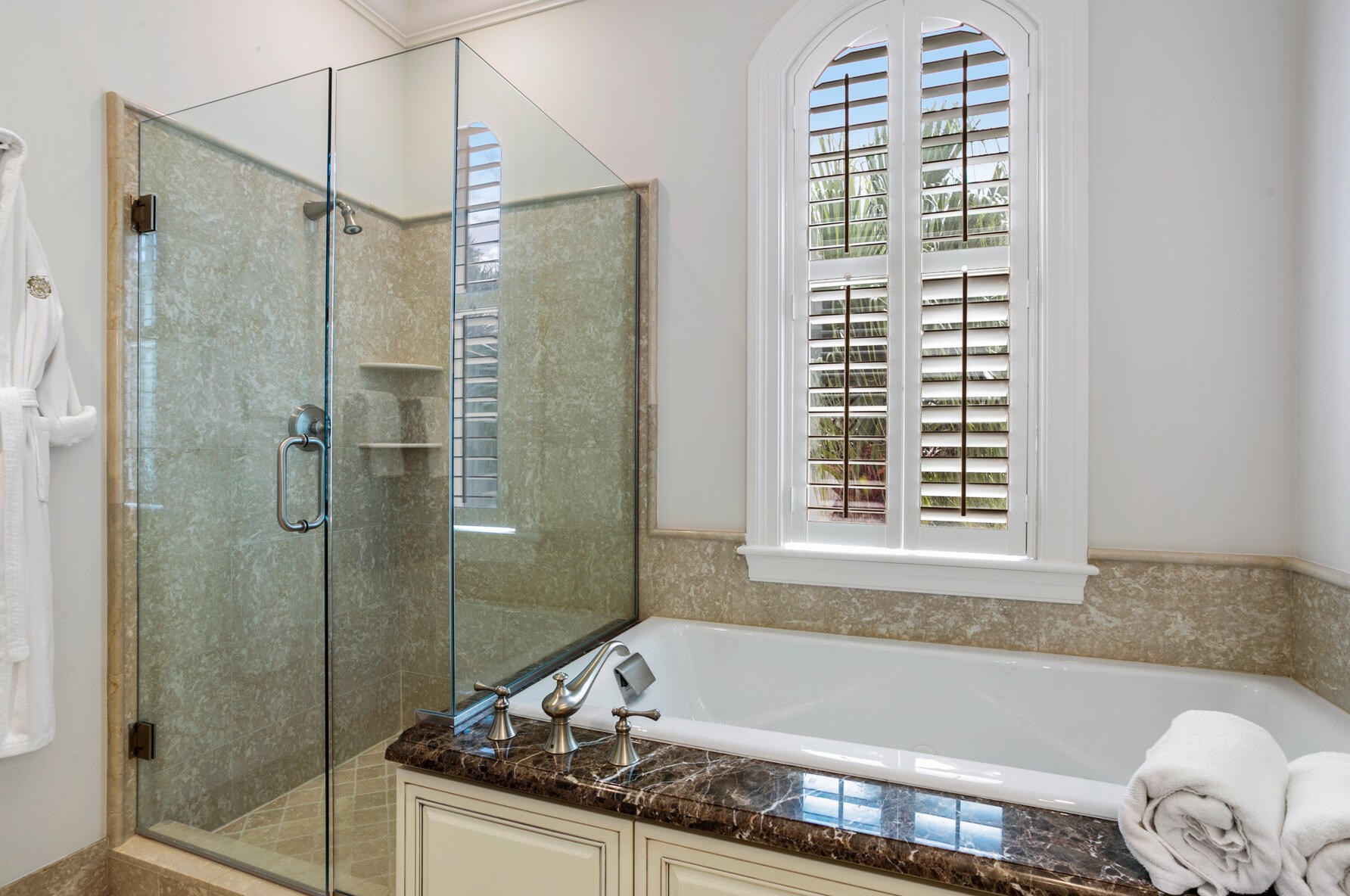 414 Red Hawk Dr, Jupiter FL  33477-4204 exterior