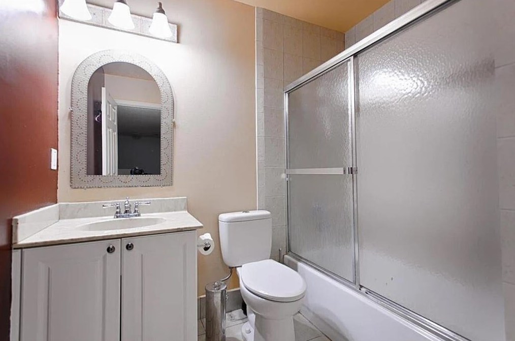 6695 Spg Gdn Run, Lake Worth FL  33463-7431 exterior