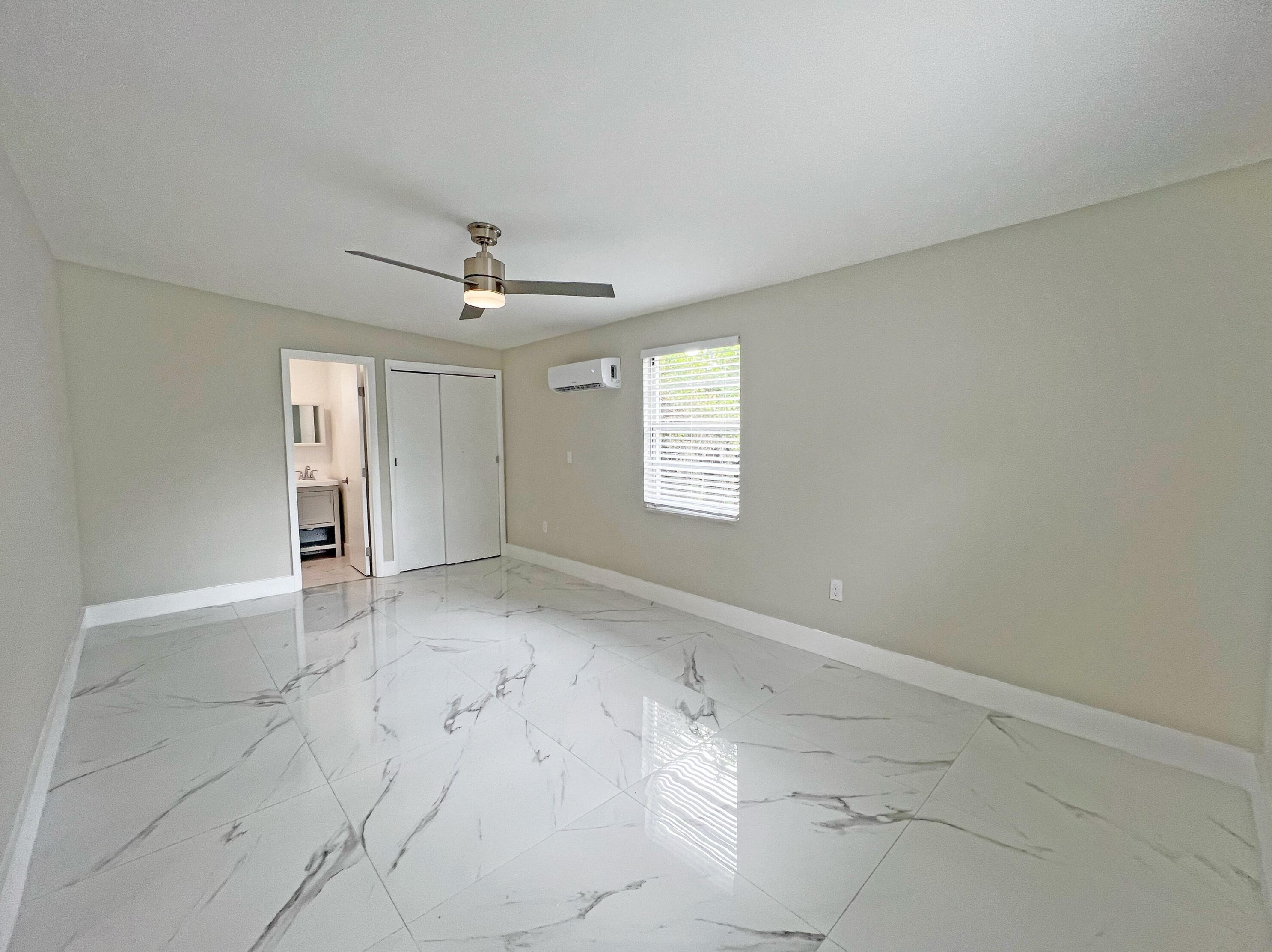 1848 82nd St, Miami FL  33147-5028 exterior