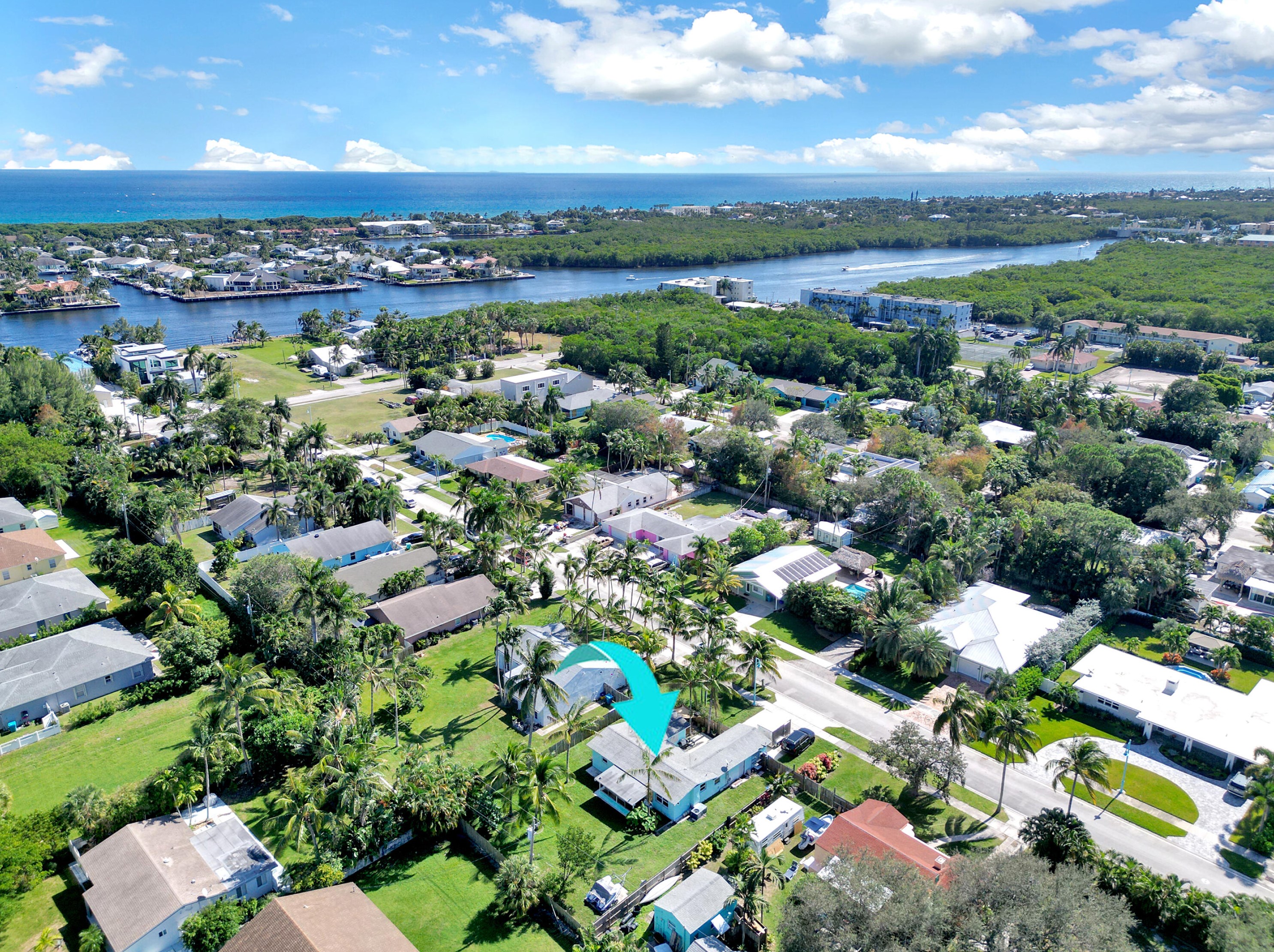 647 9th Ave, Boynton Beach FL  33435-3209 exterior