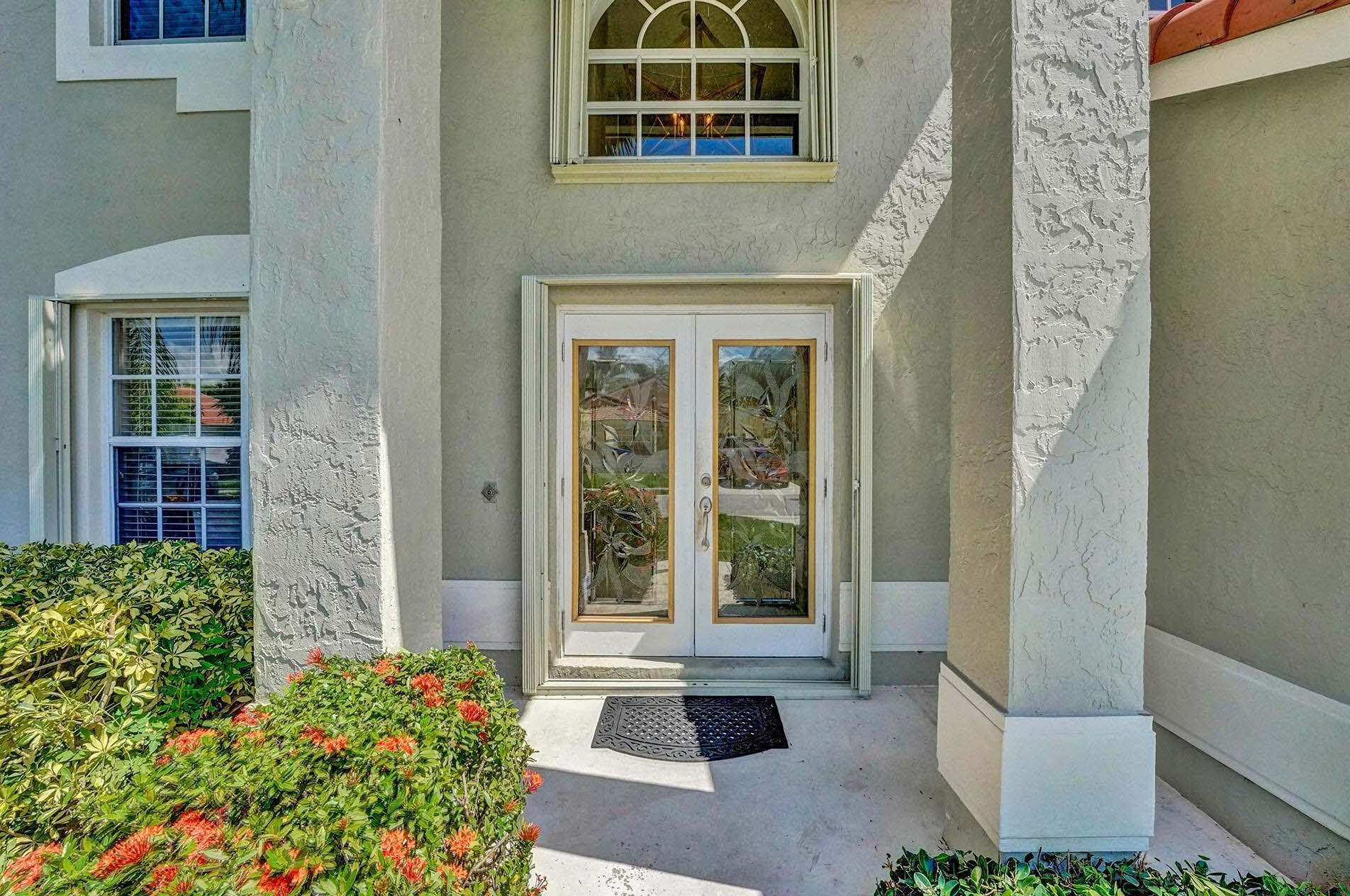 10563 Buttonwood Lake Dr, Boca Raton FL  33498-1615 exterior