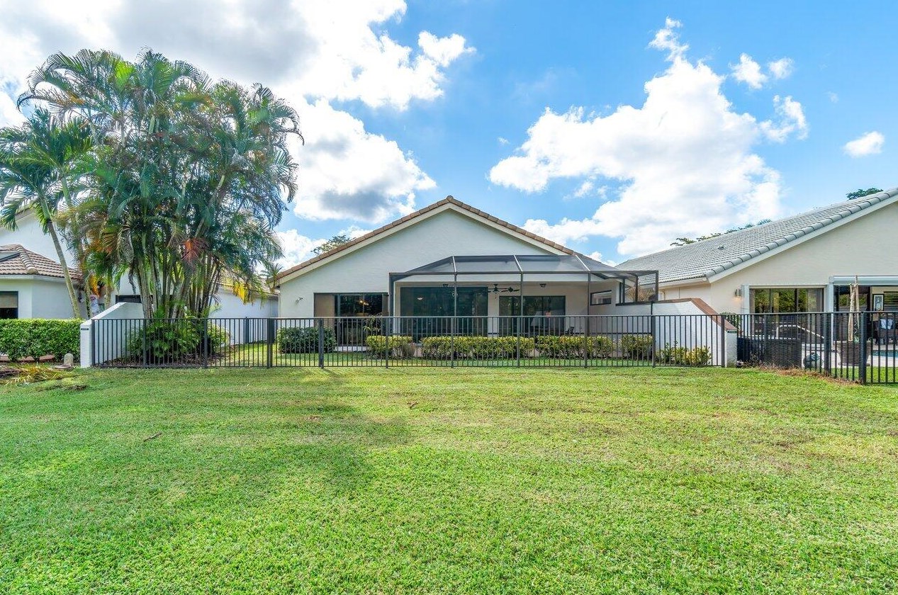 11123 Highland Cir, Boca Raton FL  33428-2719 exterior