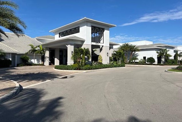 11277 Boca Woods Ln, Boca Raton FL  33428-1840 exterior