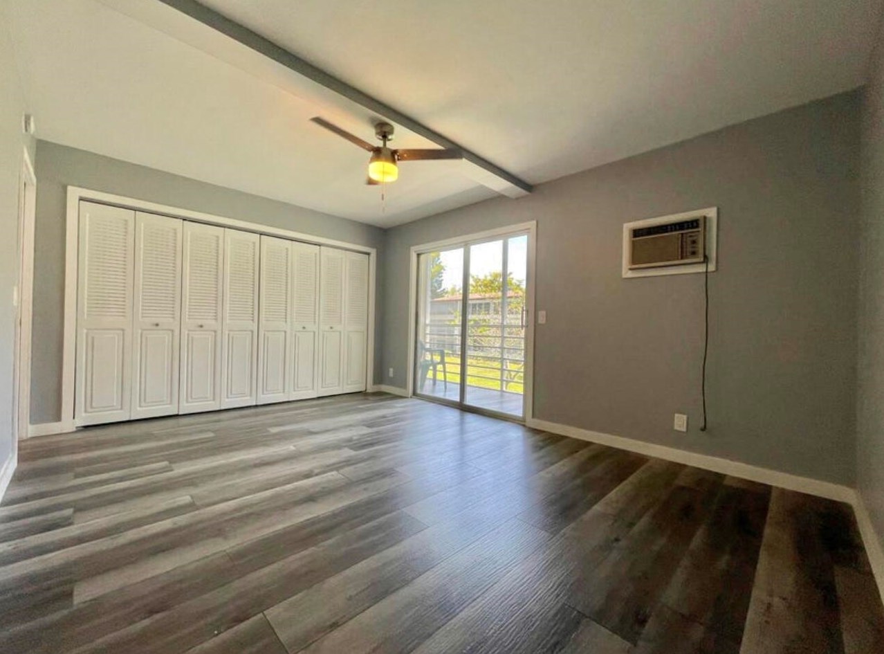 104 Mansfield C, Boca Raton FL  33434-2404 exterior