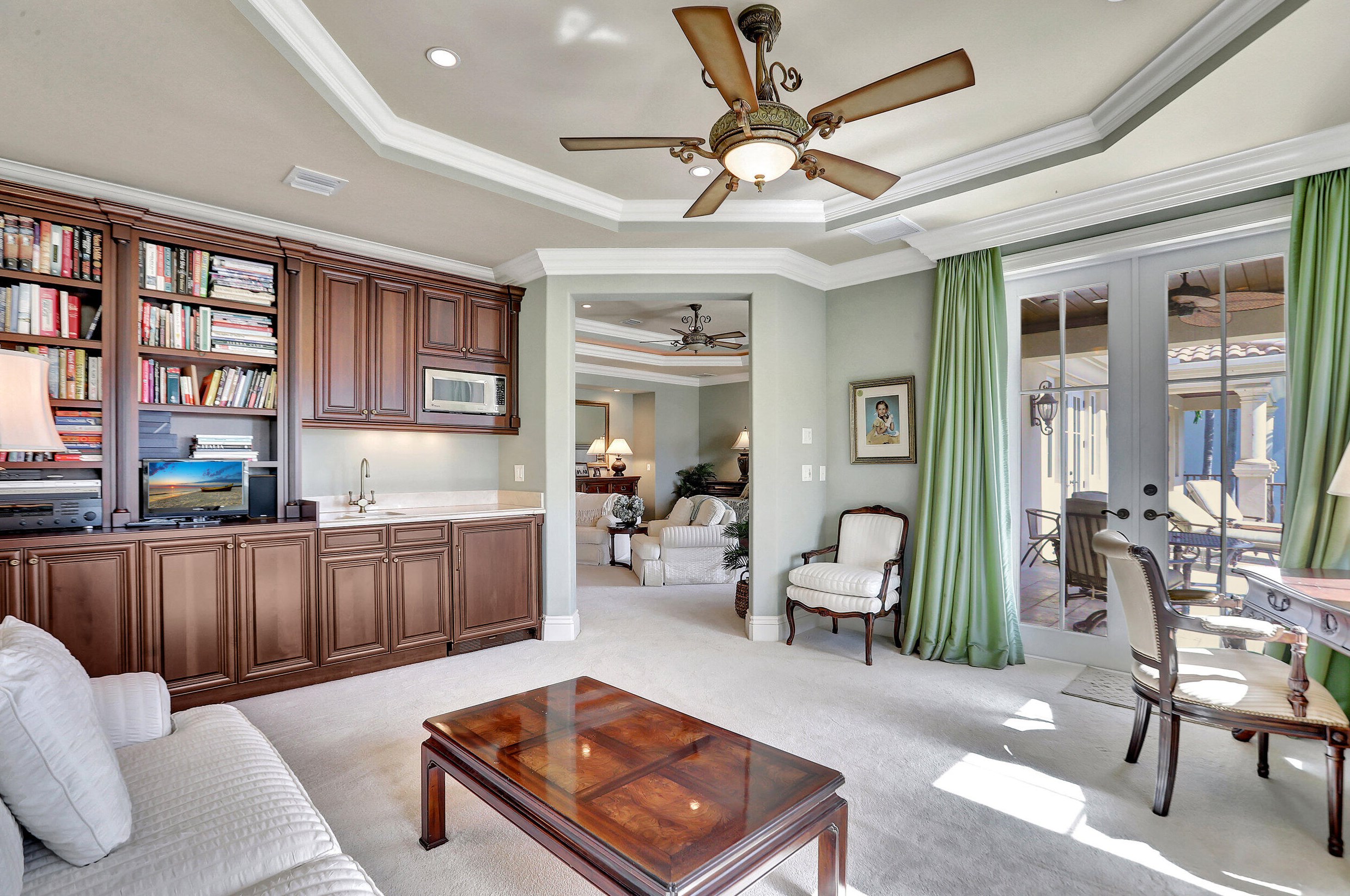 540 Golden Harbour Dr, Boca Raton FL  33432-2942 exterior