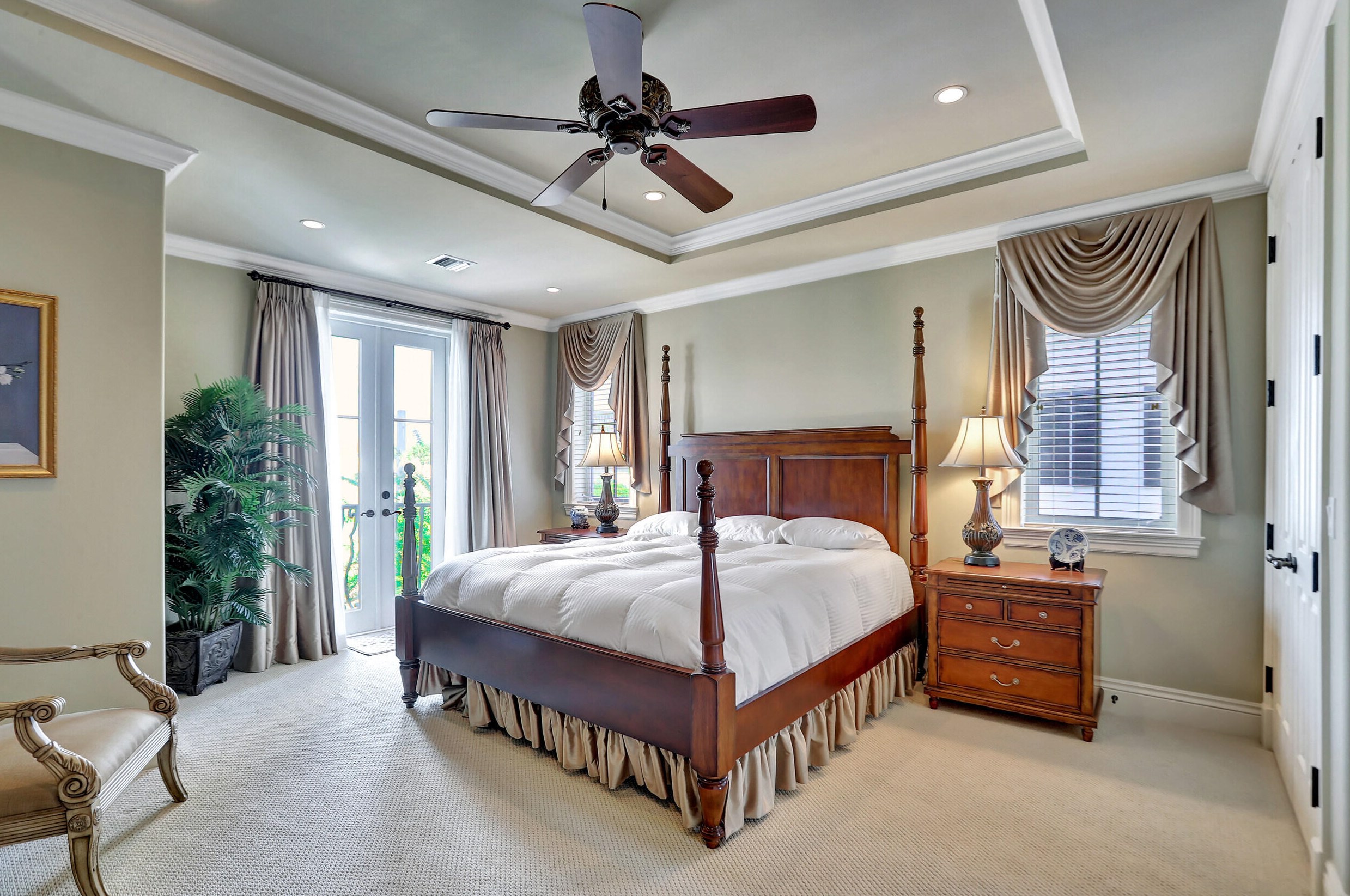 540 Golden Harbour Dr, Boca Raton FL  33432-2942 exterior