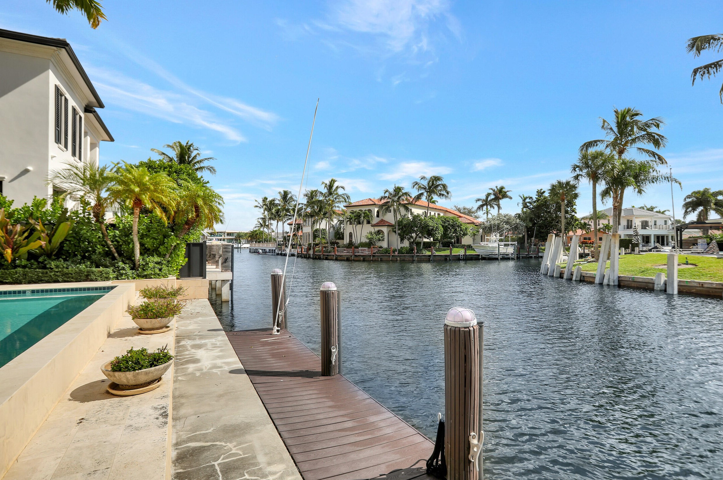 540 Golden Harbour Dr, Boca Raton FL  33432-2942 exterior