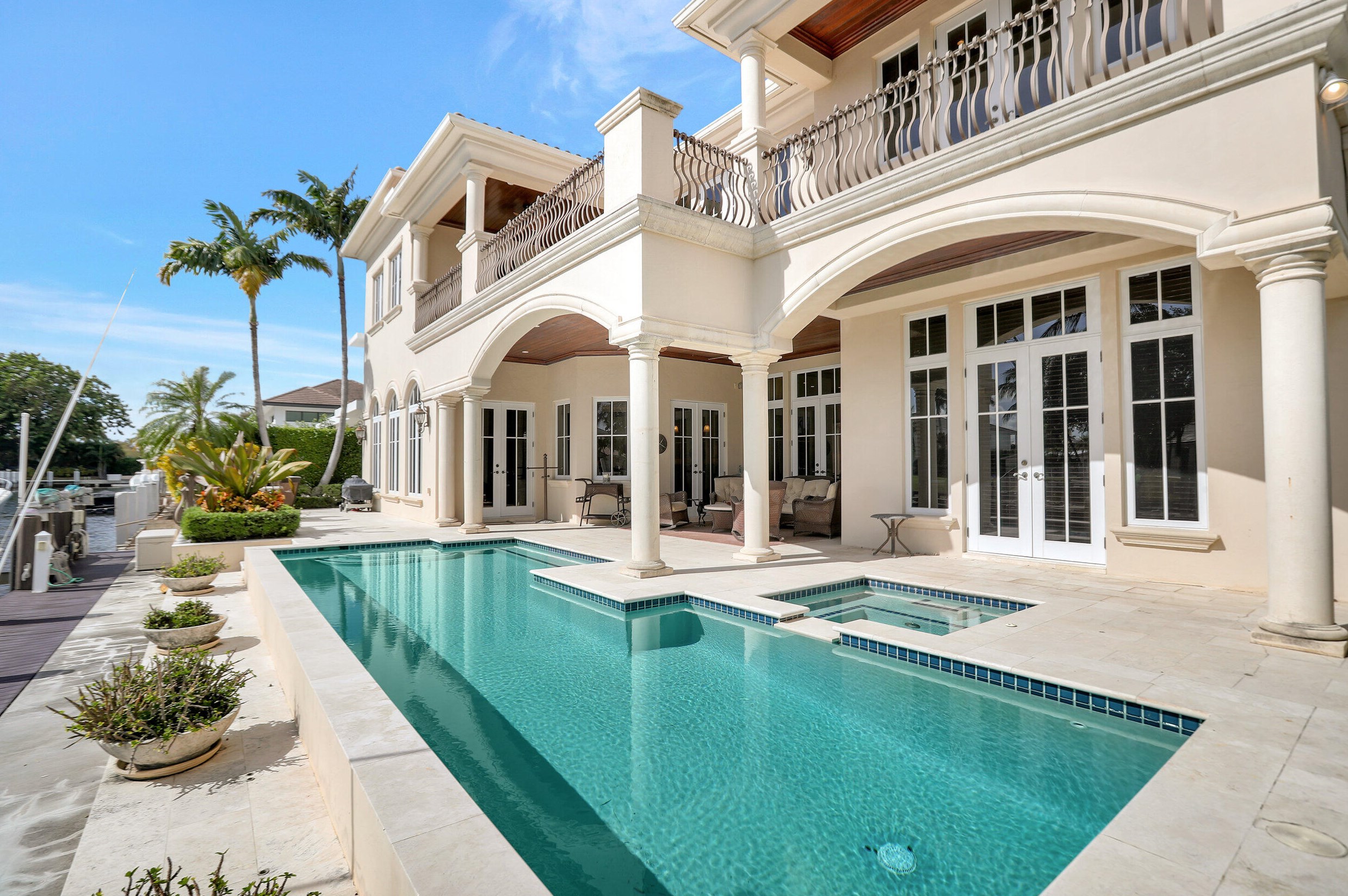 540 Golden Harbour Dr, Boca Raton FL  33432-2942 exterior