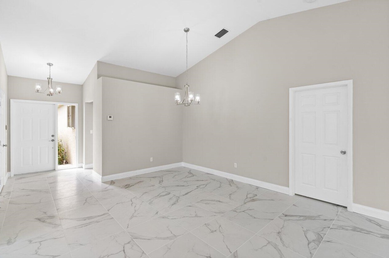 18750 Caspian Cir, Boca Raton FL  33496-2118 exterior