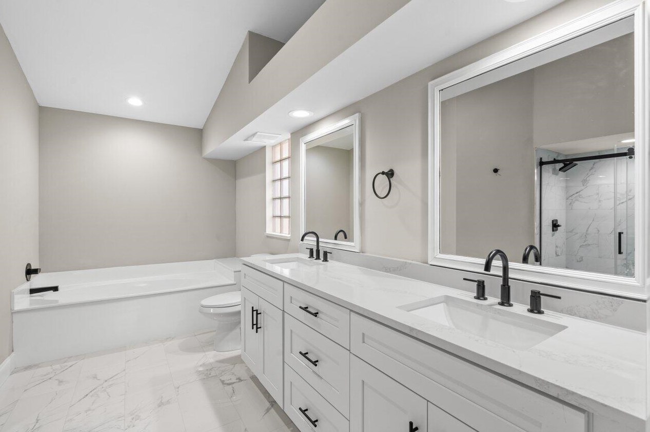 18750 Caspian Cir, Boca Raton FL  33496-2118 exterior