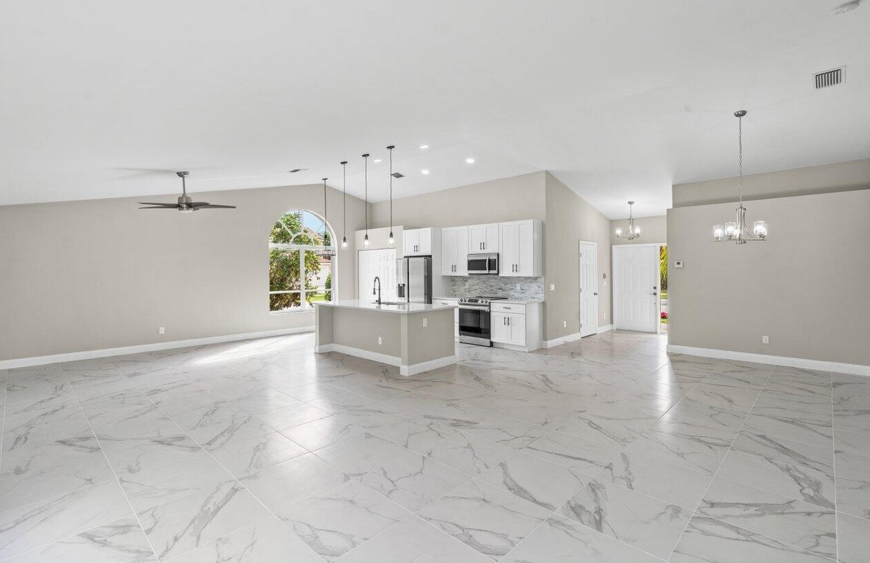 18750 Caspian Cir, Boca Raton FL  33496-2118 exterior