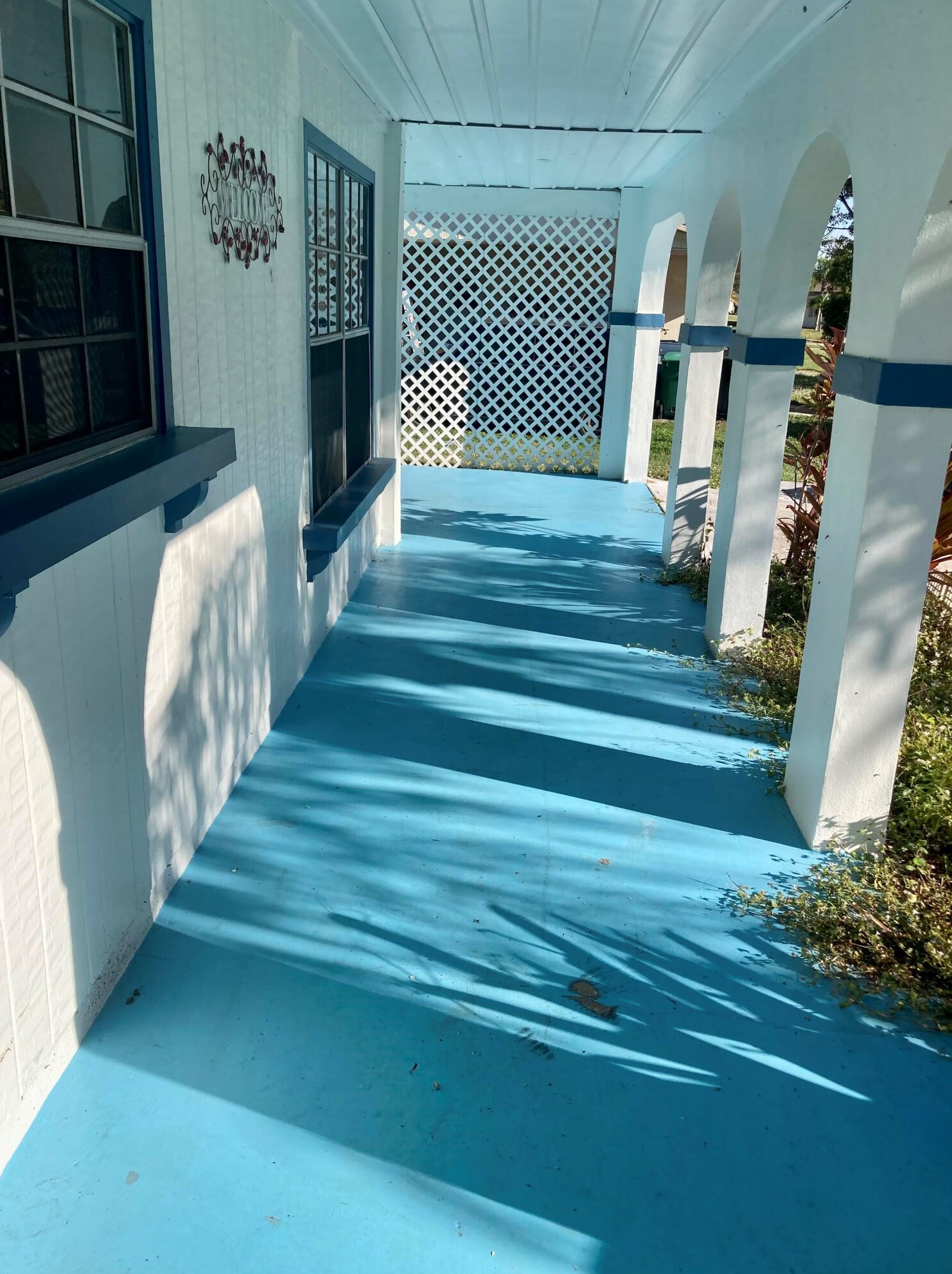 271 Faring Ave, Fort Pierce FL  34983-1758 exterior