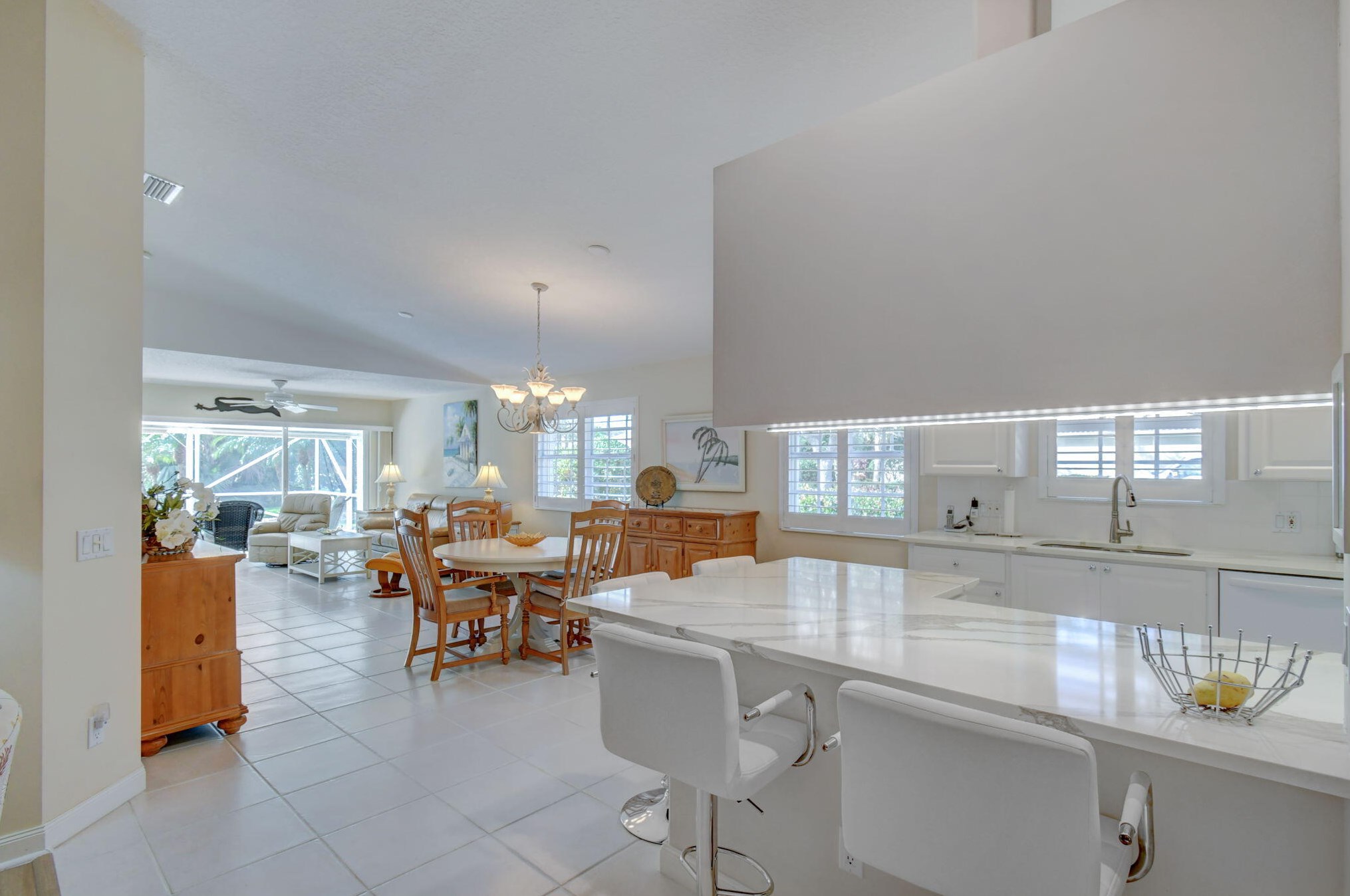 9014 Hawks Nest Ct, Hobe Sound FL  33455-8933 exterior