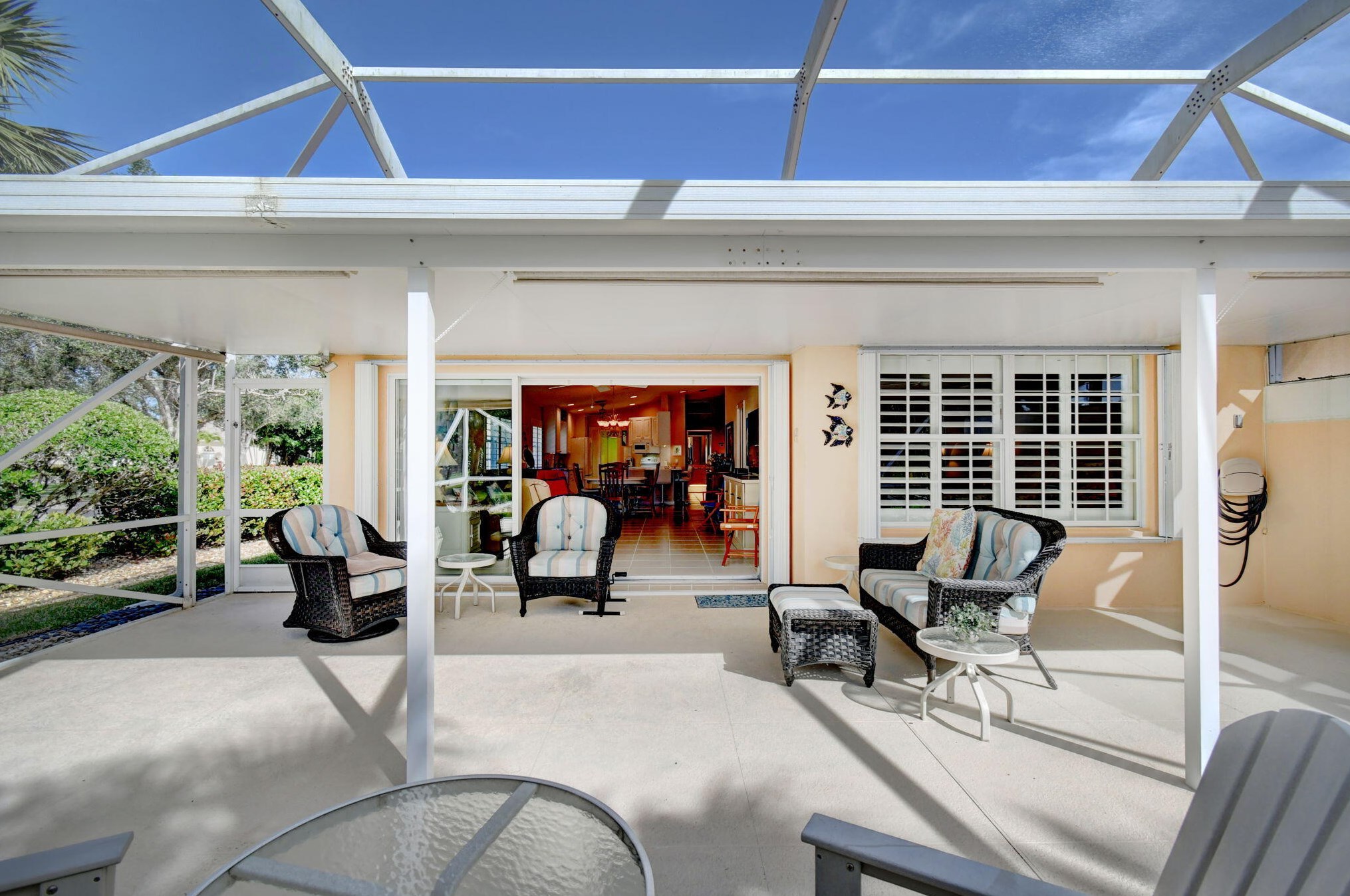 9014 Hawks Nest Ct, Hobe Sound FL  33455-8933 exterior