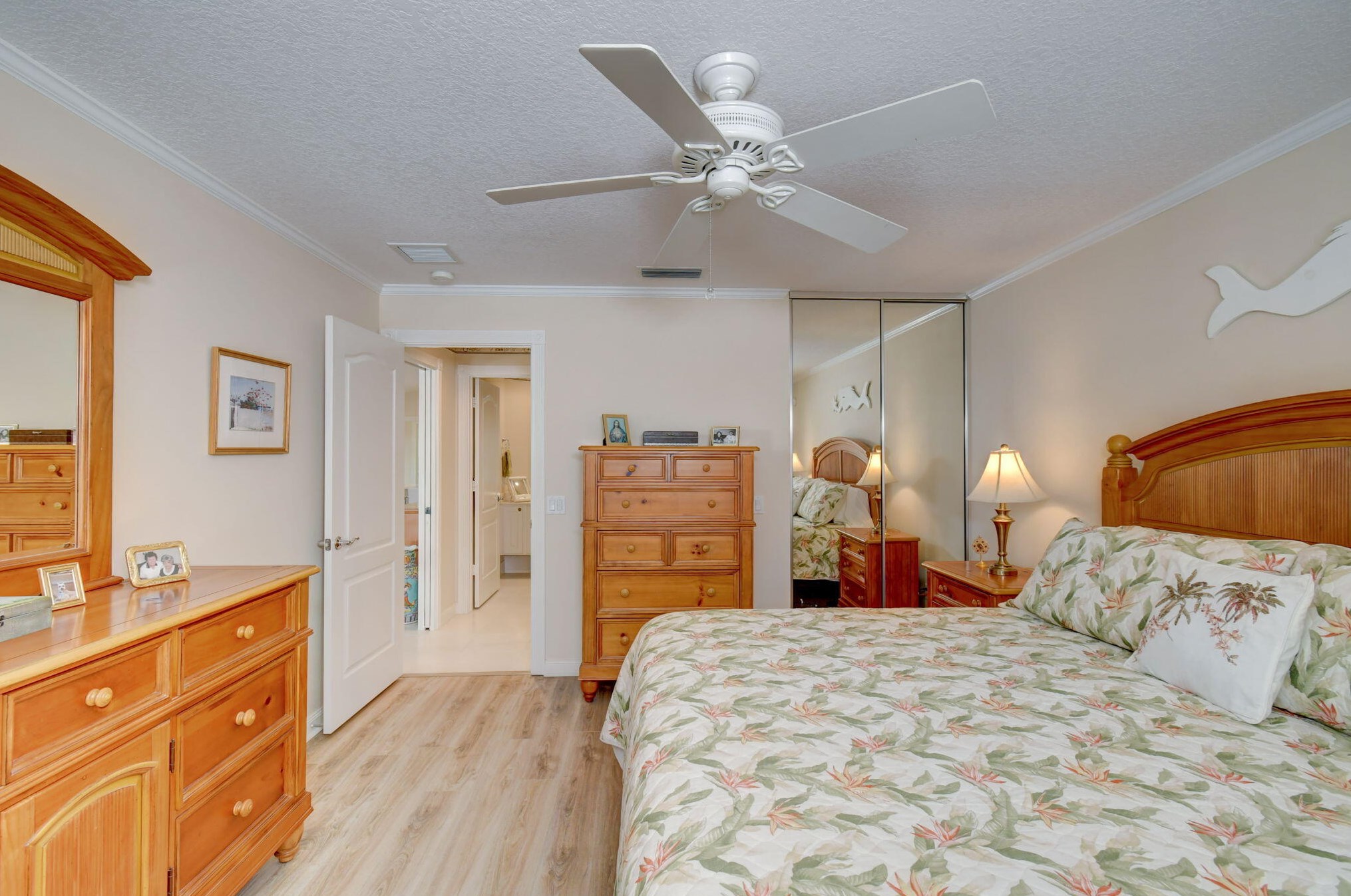 9014 Hawks Nest Ct, Hobe Sound FL  33455-8933 exterior