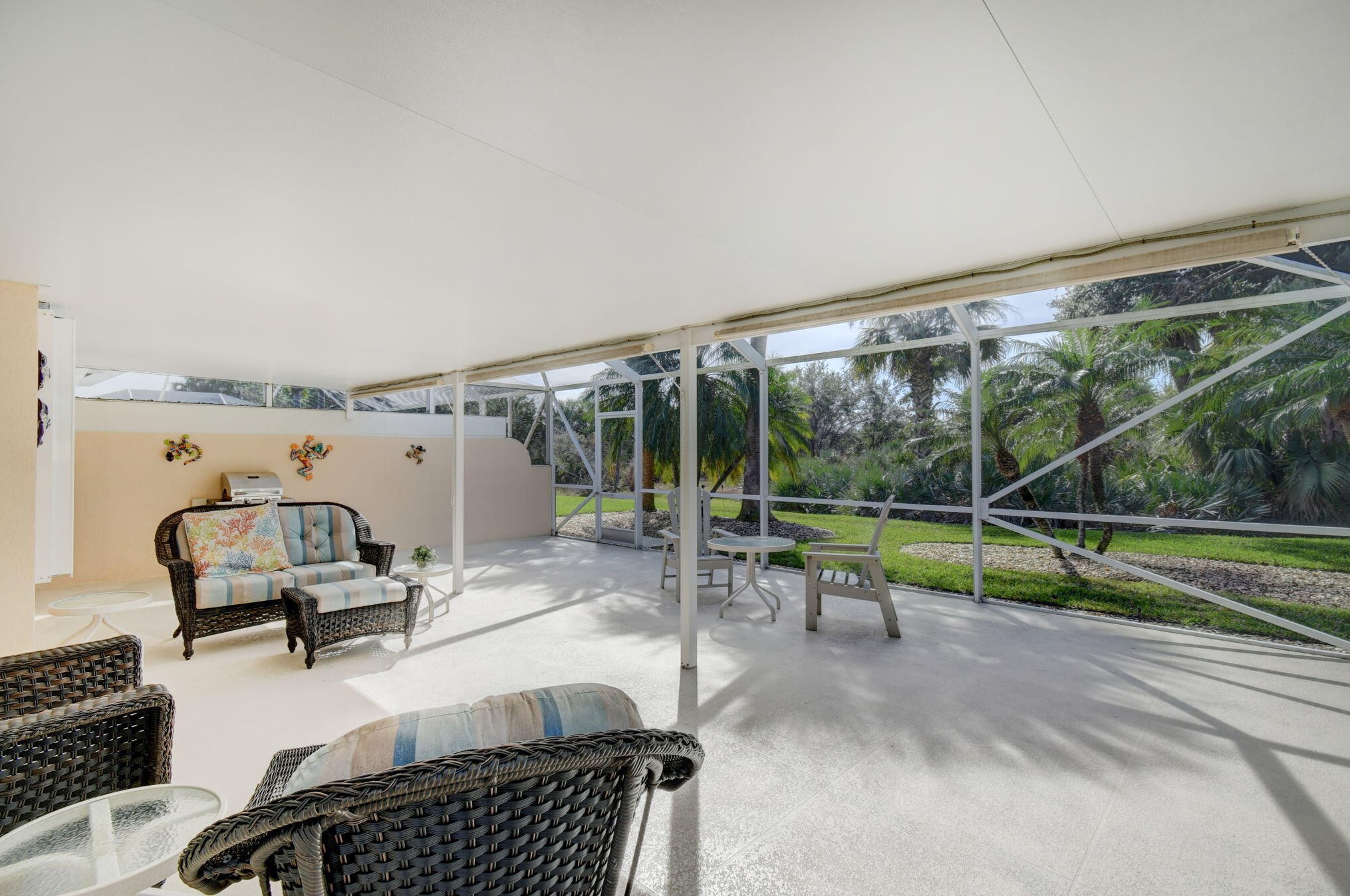 9014 Hawks Nest Ct, Hobe Sound FL  33455-8933 exterior