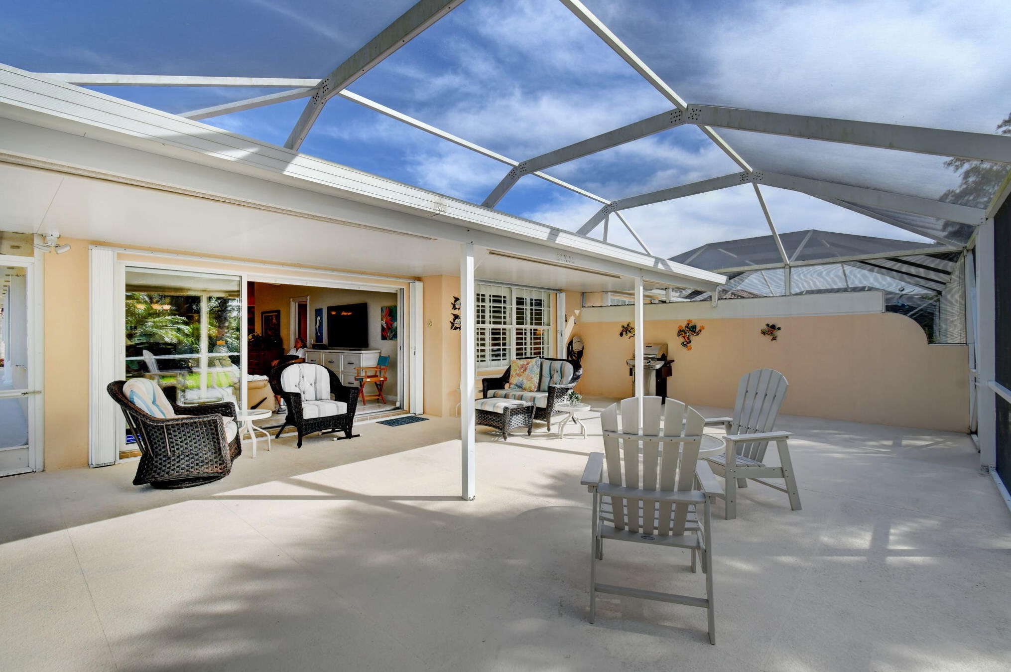 9014 Hawks Nest Ct, Hobe Sound FL  33455-8933 exterior