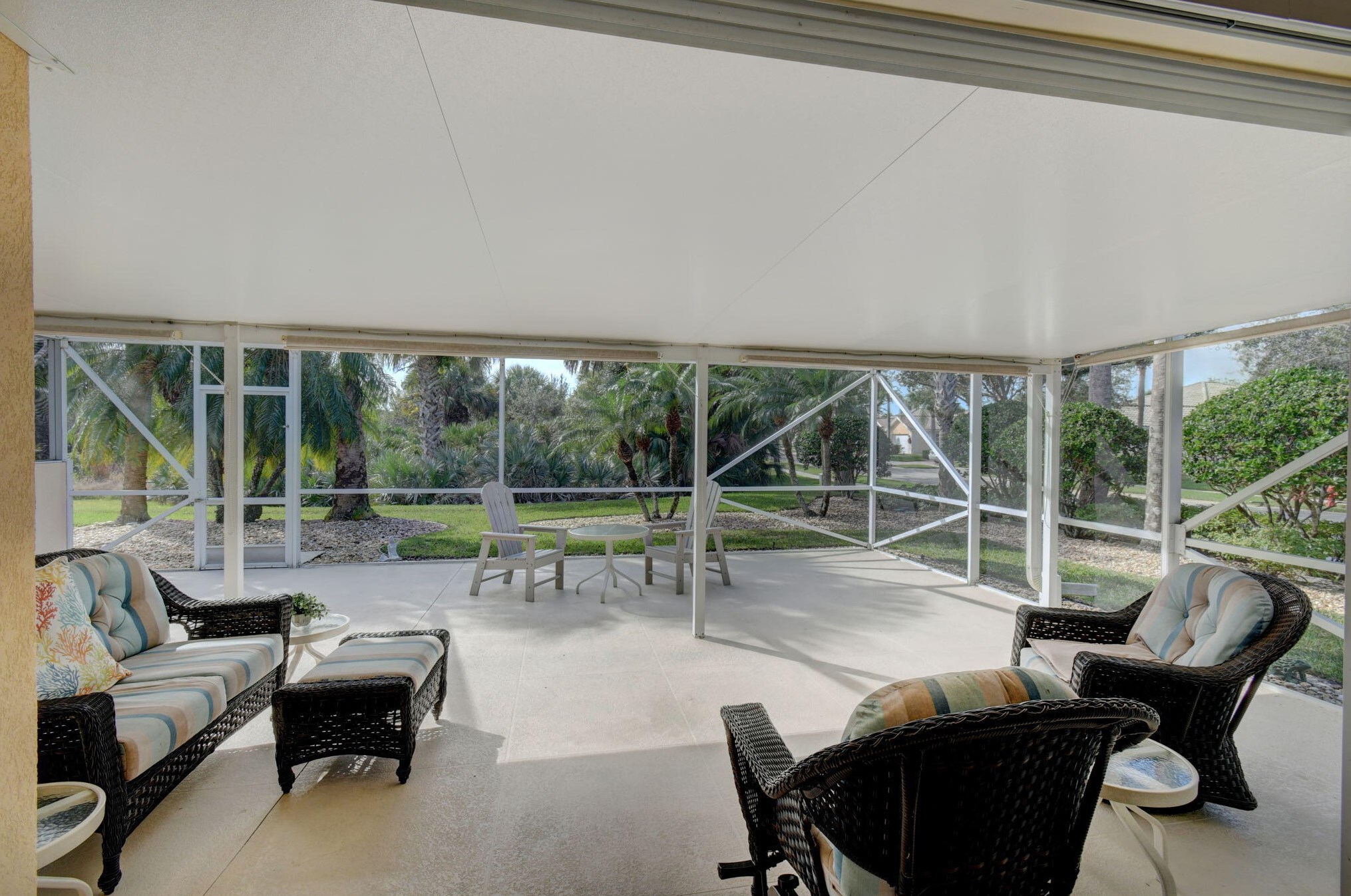 9014 Hawks Nest Ct, Hobe Sound FL  33455-8933 exterior