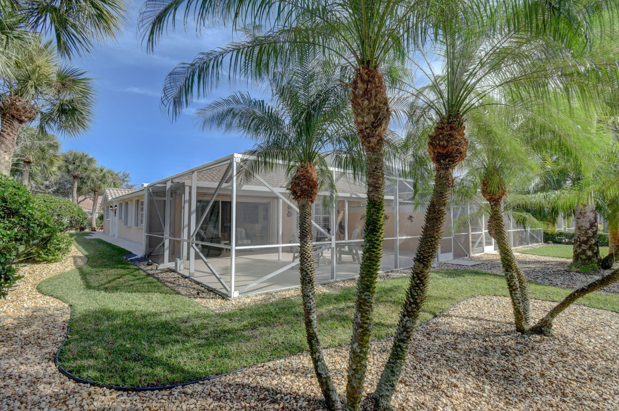 9014 Hawks Nest Ct, Hobe Sound FL  33455-8933 exterior