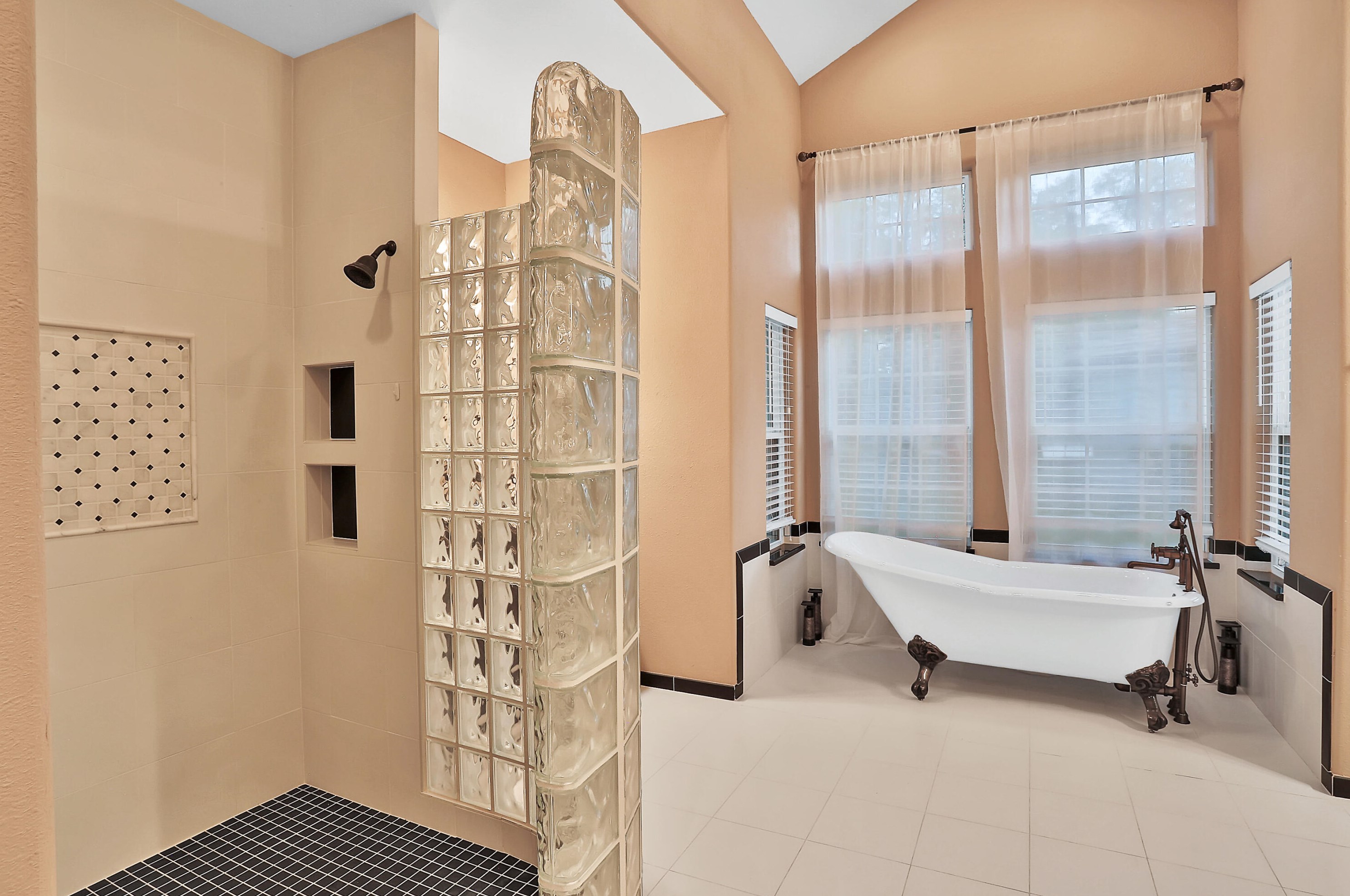 3461 Michigan St, Lake Mary FL  32746-4624 exterior