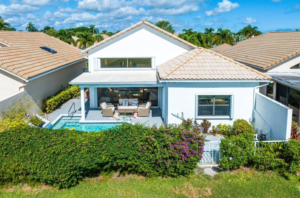 5212 Via De Amalfi Dr, Boca Raton FL  33496-2432 exterior